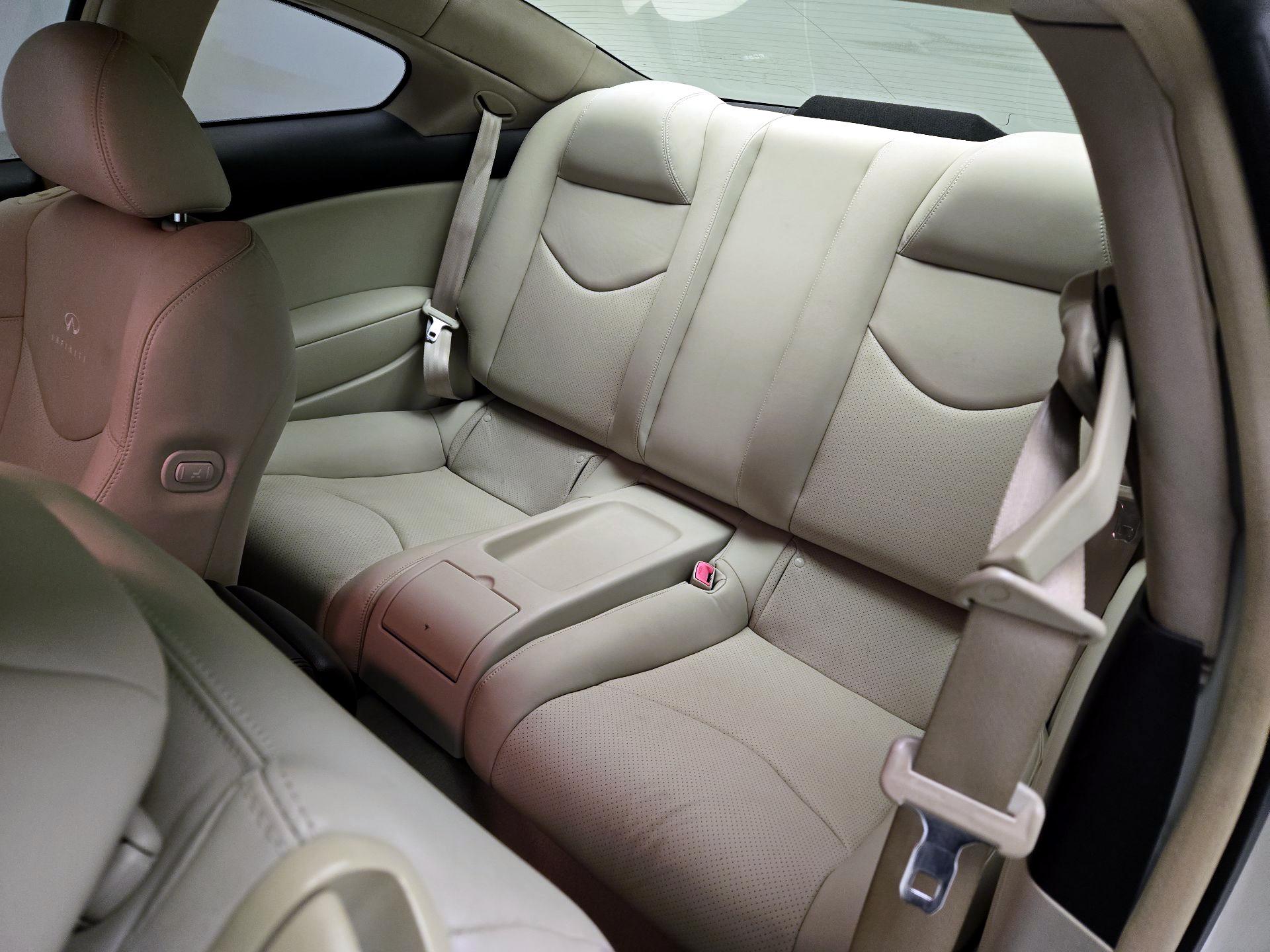 Thumbnail: 2014 INFINITI Q60 - 20