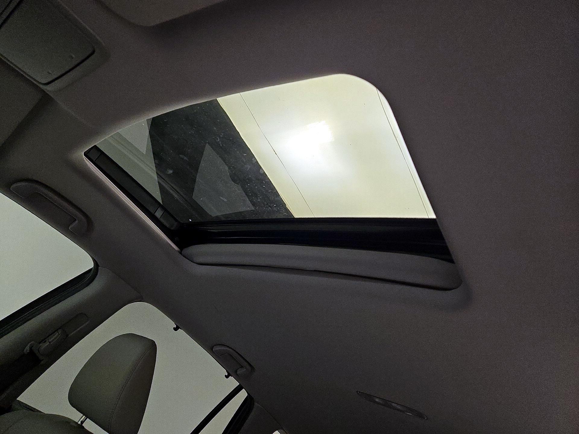 Thumbnail: 2020 Honda Pilot - 19
