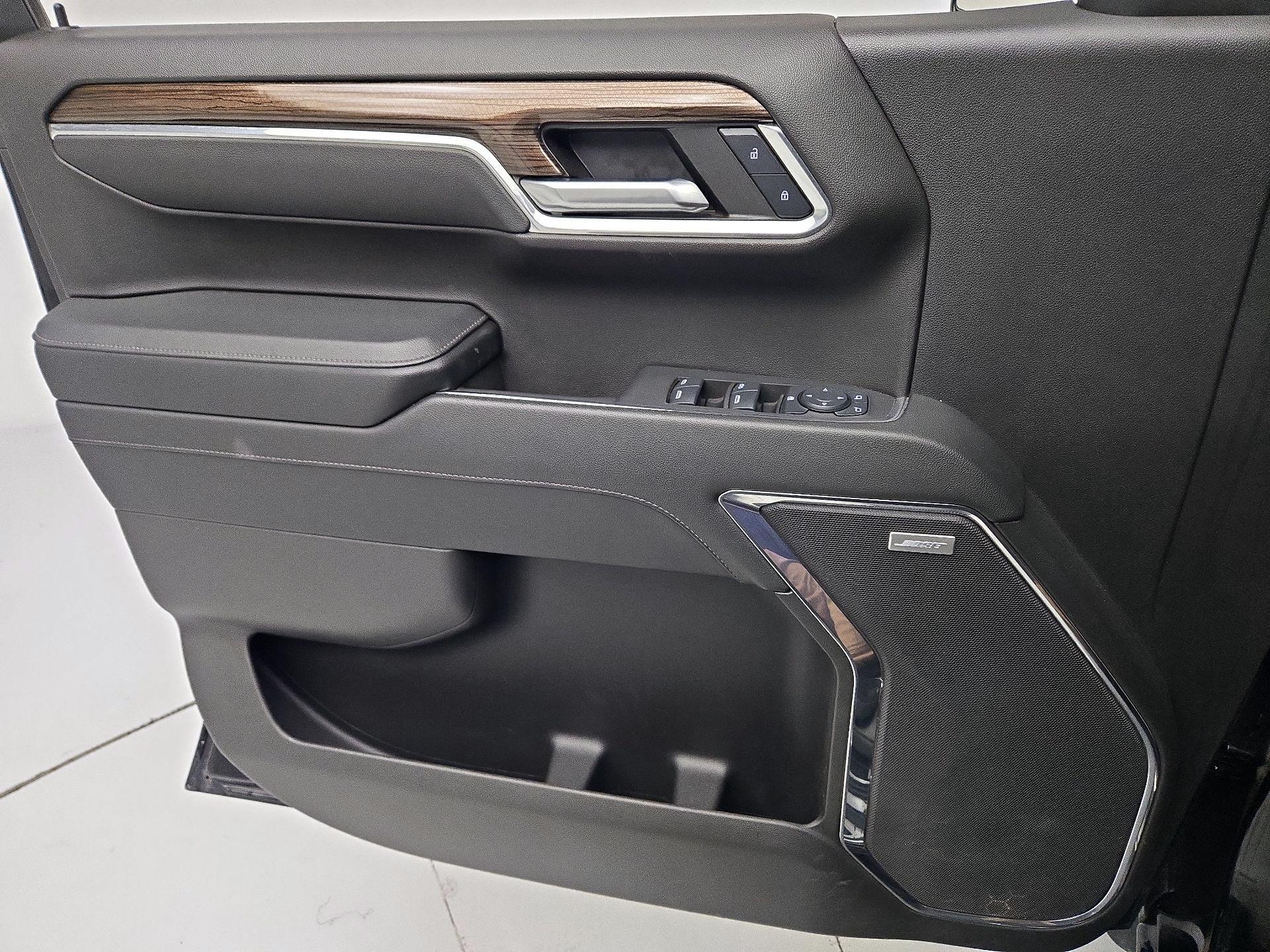 Thumbnail: 2024 Chevrolet Silverado 1500 - 12