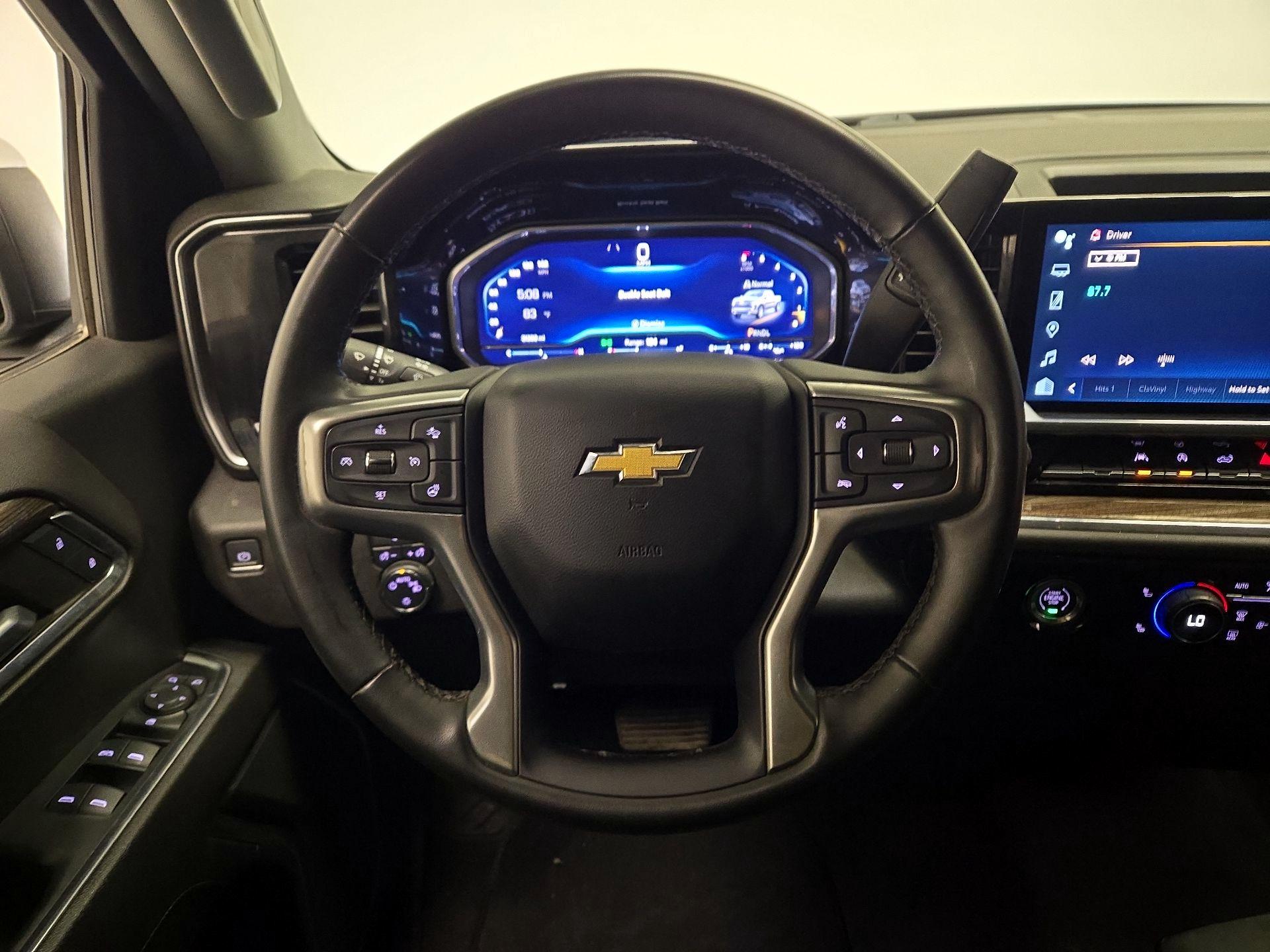 Thumbnail: 2023 Chevrolet Silverado 1500 - 10