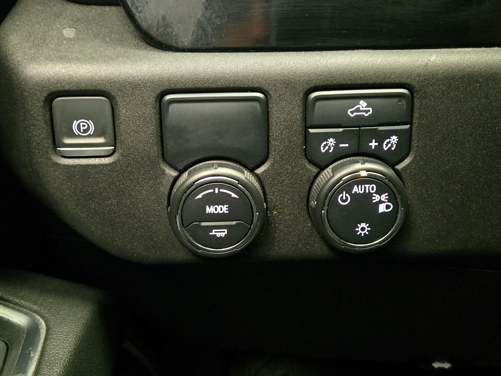 Thumbnail: 2023 Chevrolet Silverado 1500 - 13
