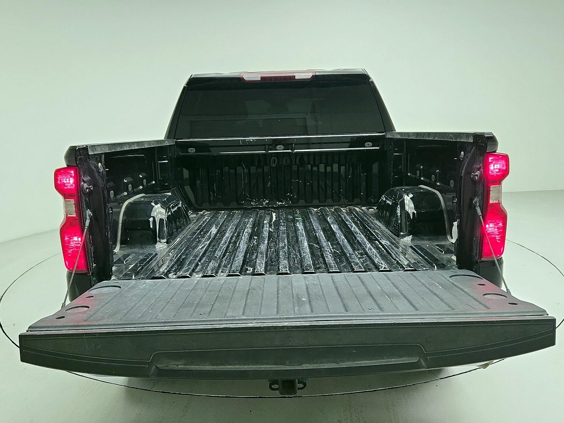 Thumbnail: 2023 Chevrolet Silverado 1500 - 20