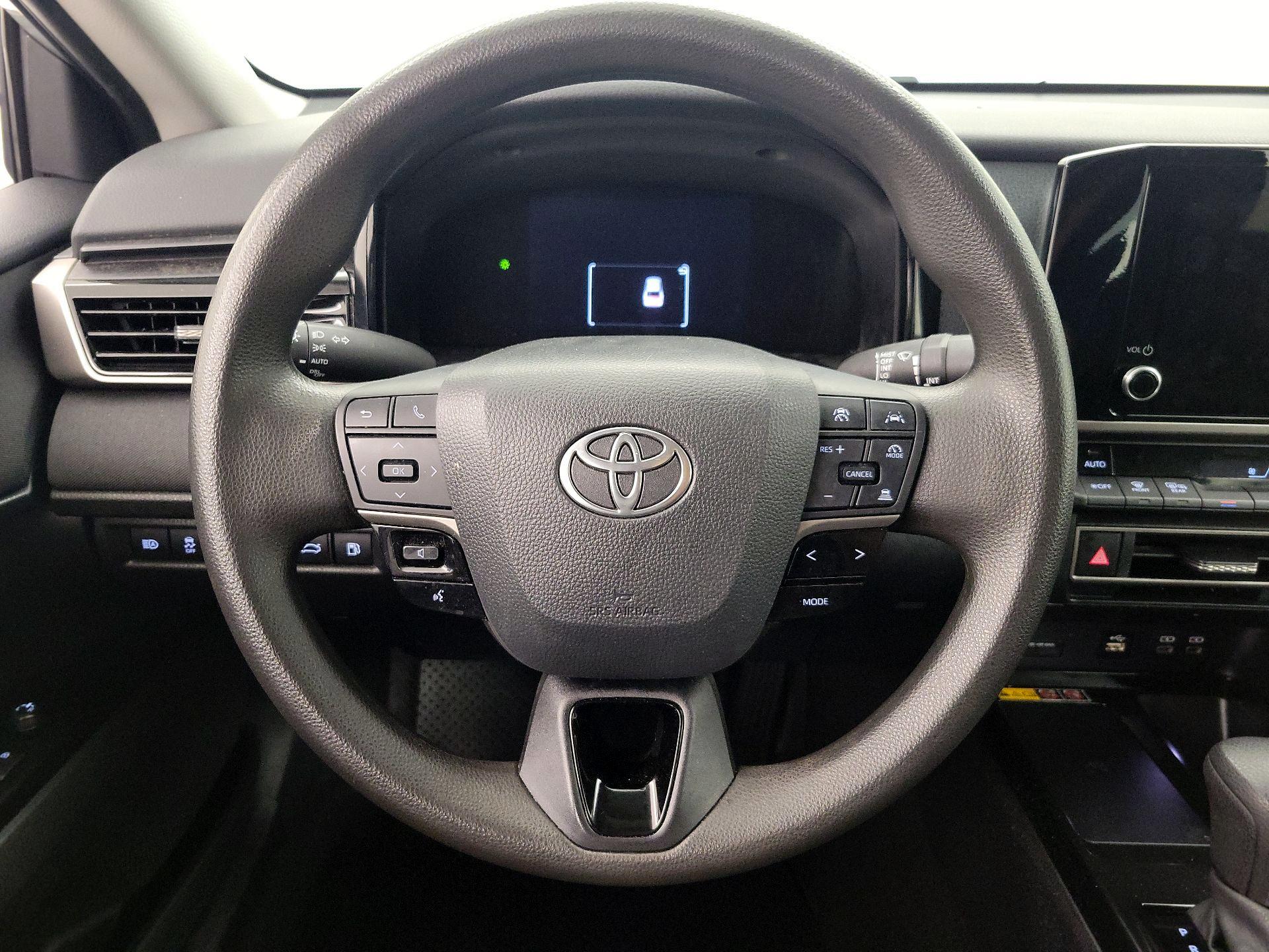 Thumbnail: 2025 Toyota Camry - 10