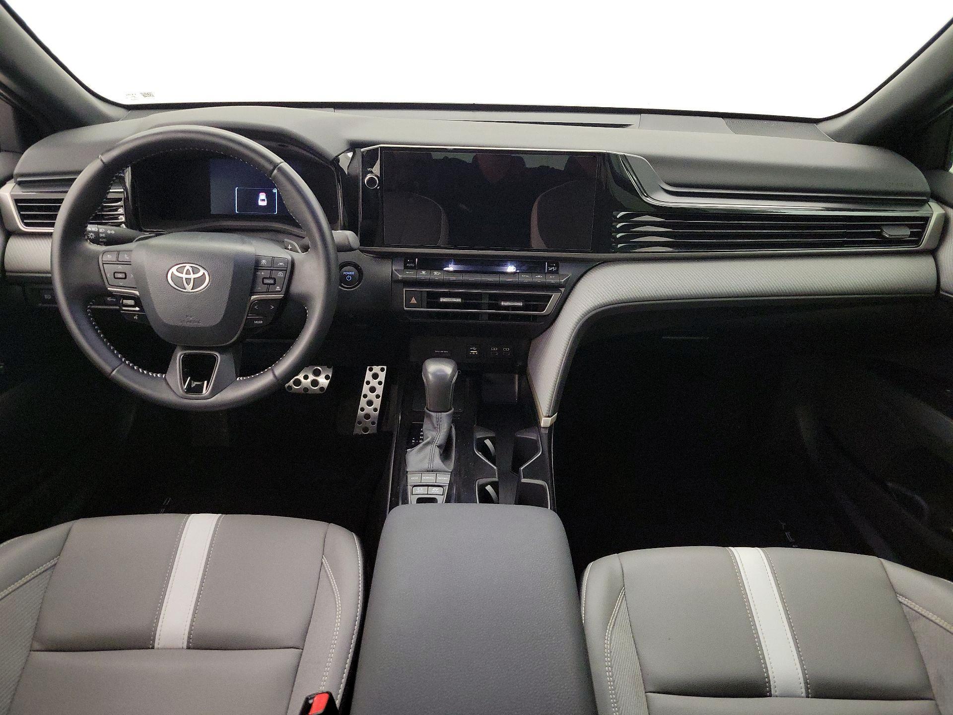Thumbnail: 2025 Toyota Camry - 9