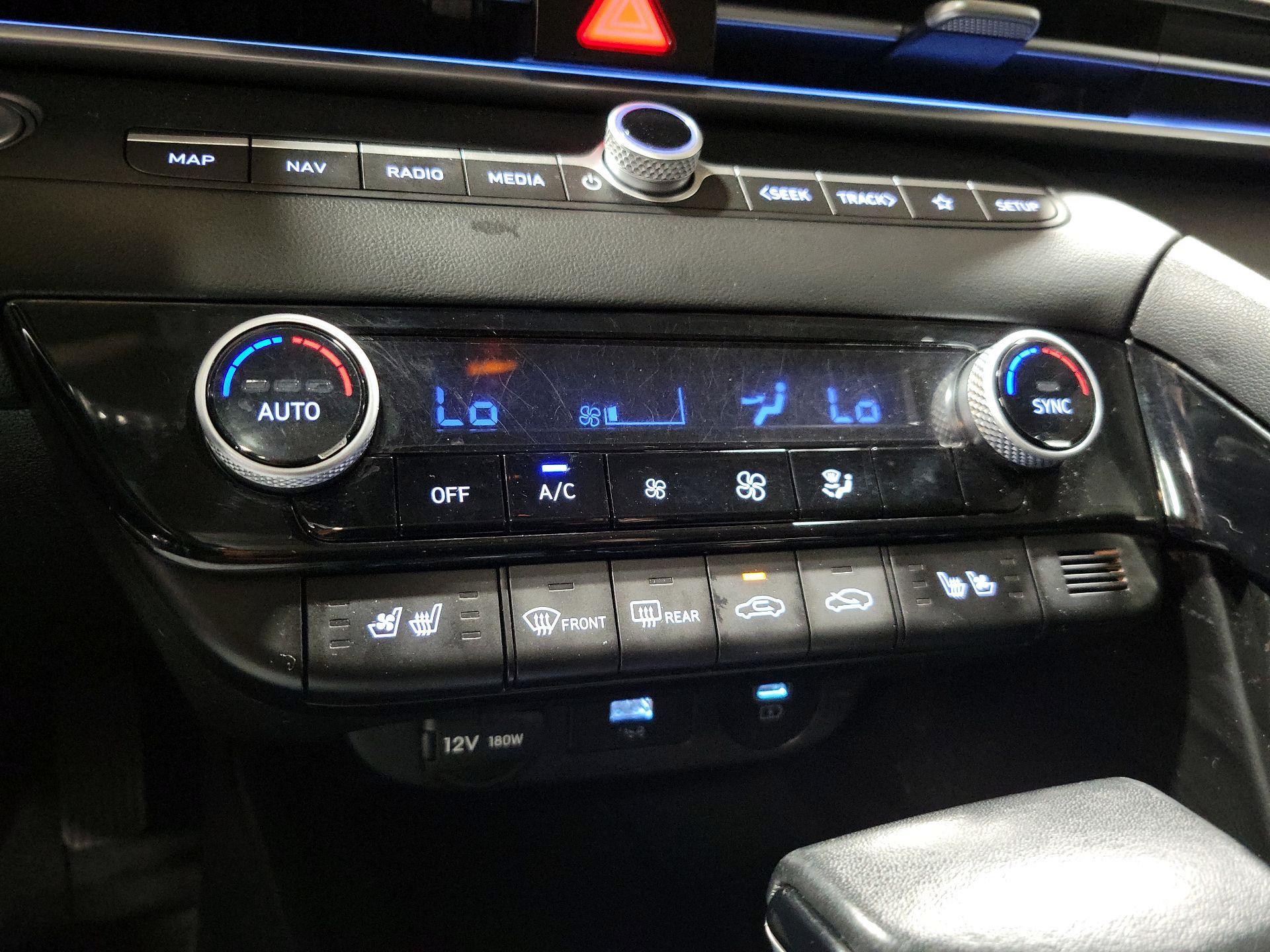 Thumbnail: 2024 Hyundai Elantra - 17
