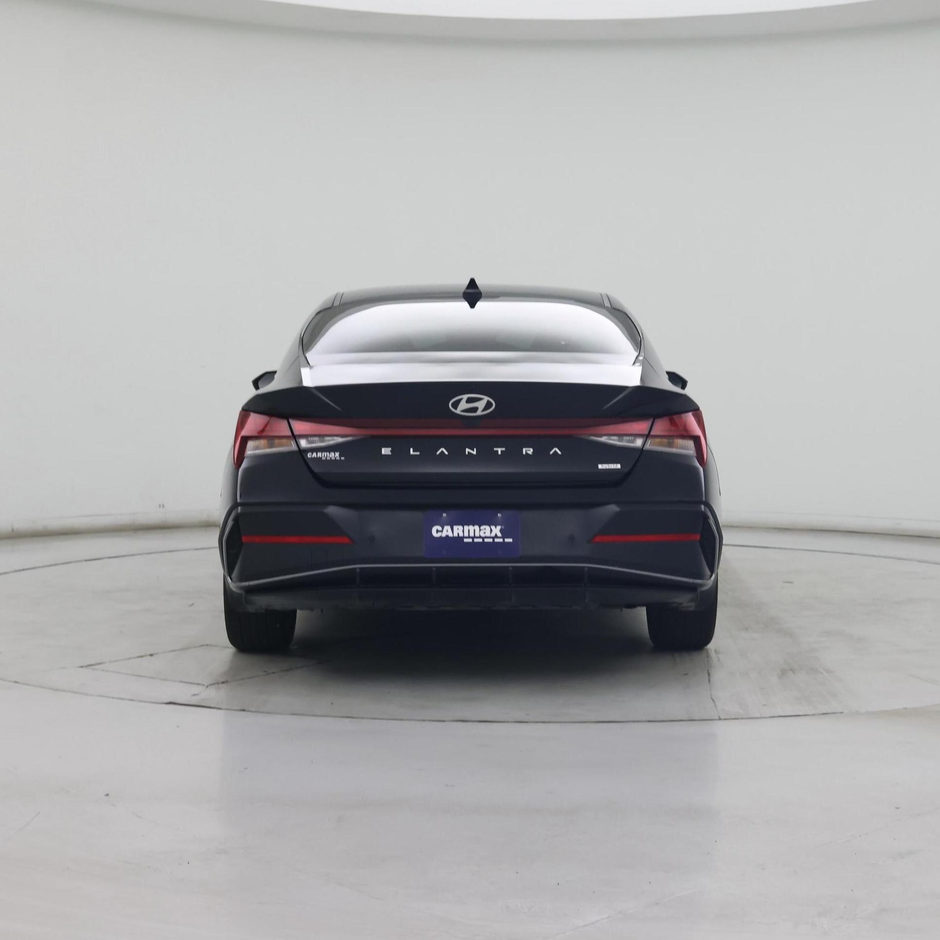 Thumbnail: 2024 Hyundai Elantra - 6