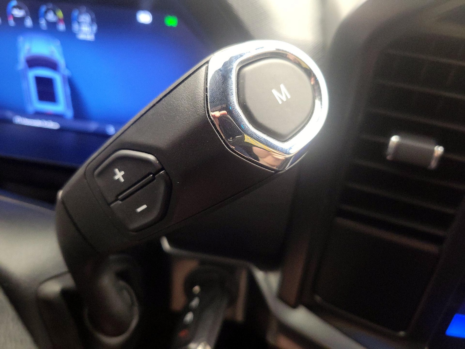 2024 Ford F-150 STX - Photo 18