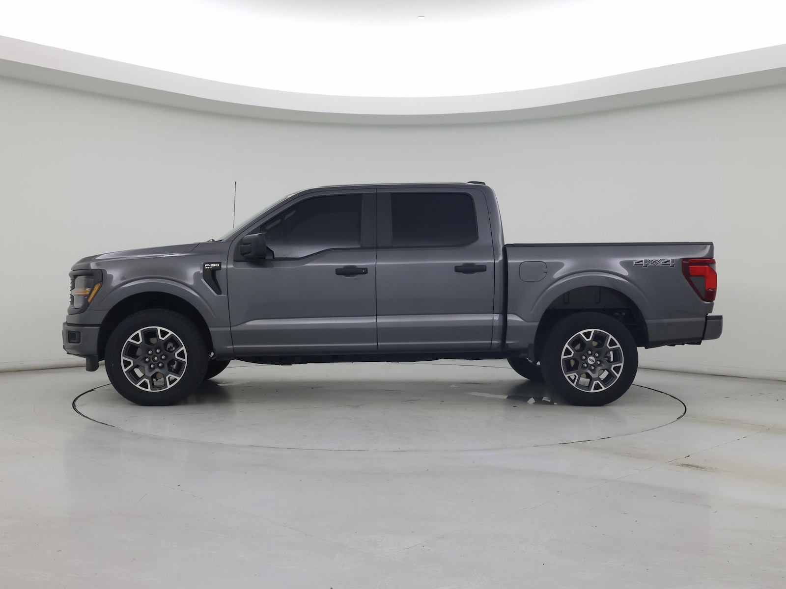 2024 Ford F-150 STX - Photo 4