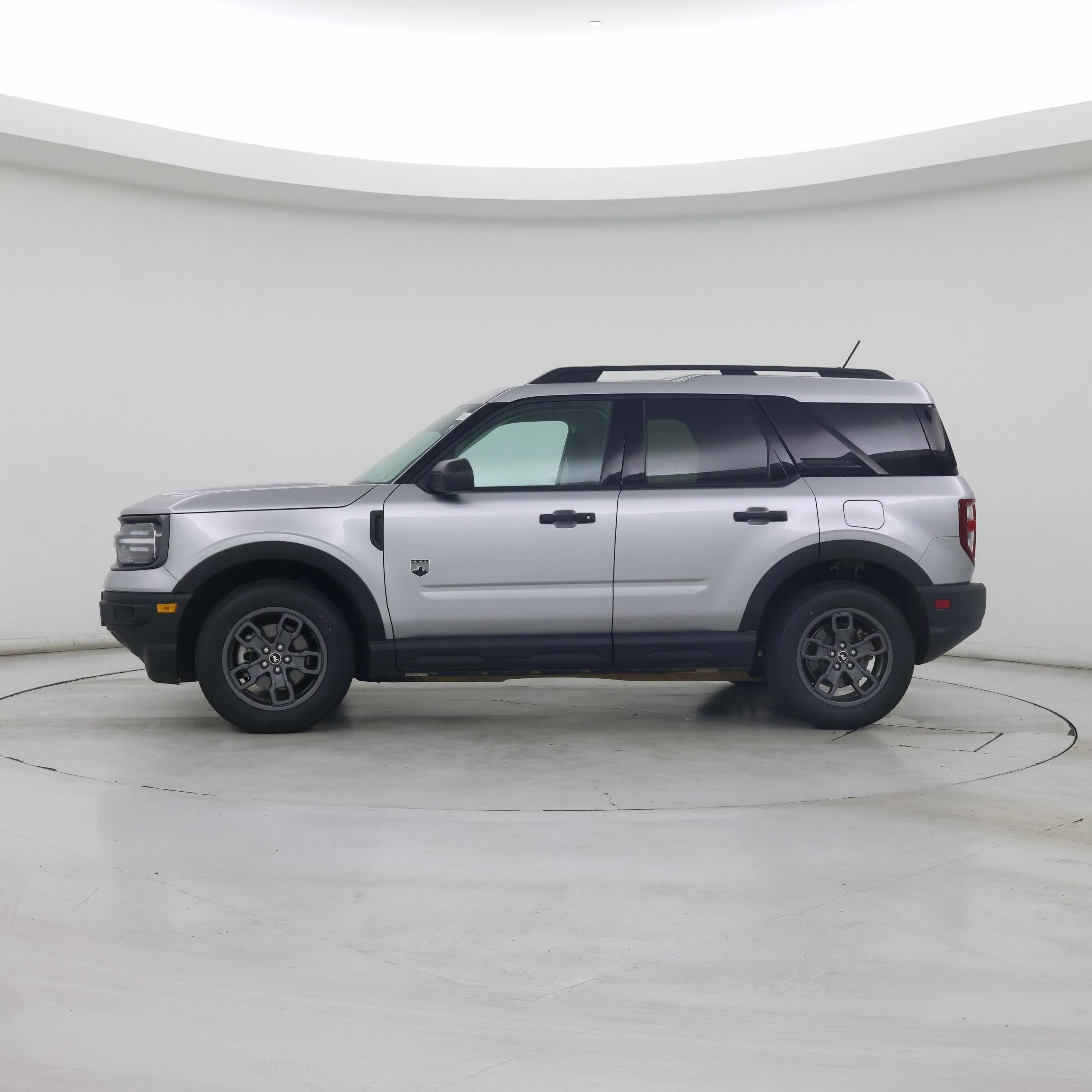 Thumbnail: 2023 Ford Bronco Sport - 3