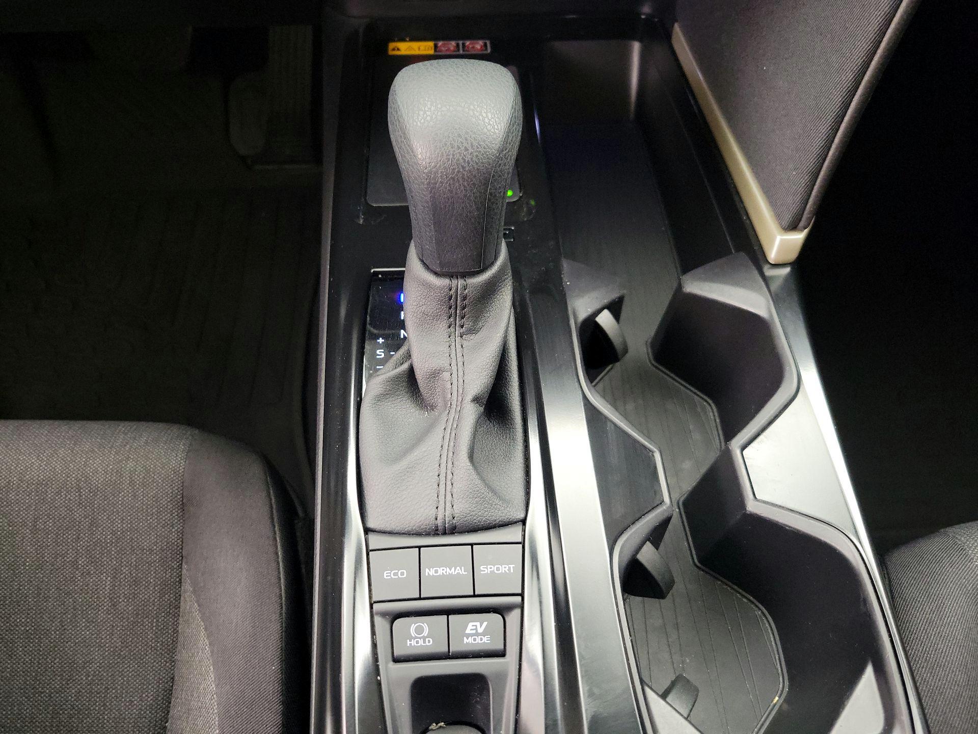 Thumbnail: 2025 Toyota Camry - 17