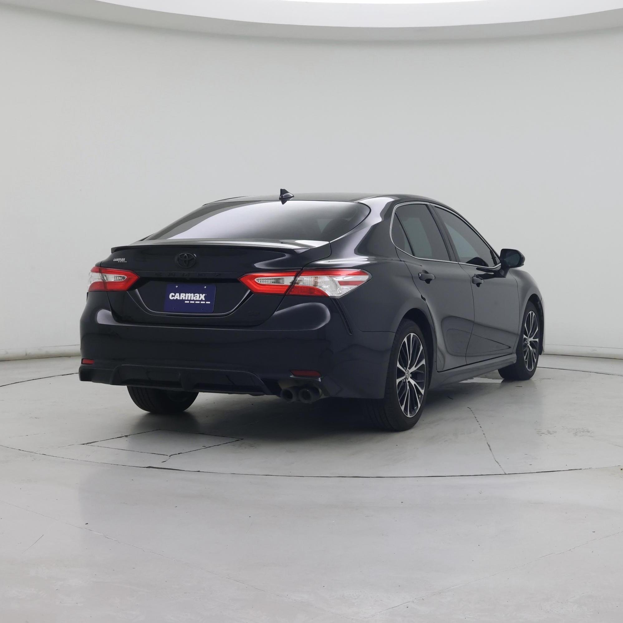 Thumbnail: 2020 Toyota Camry - 8