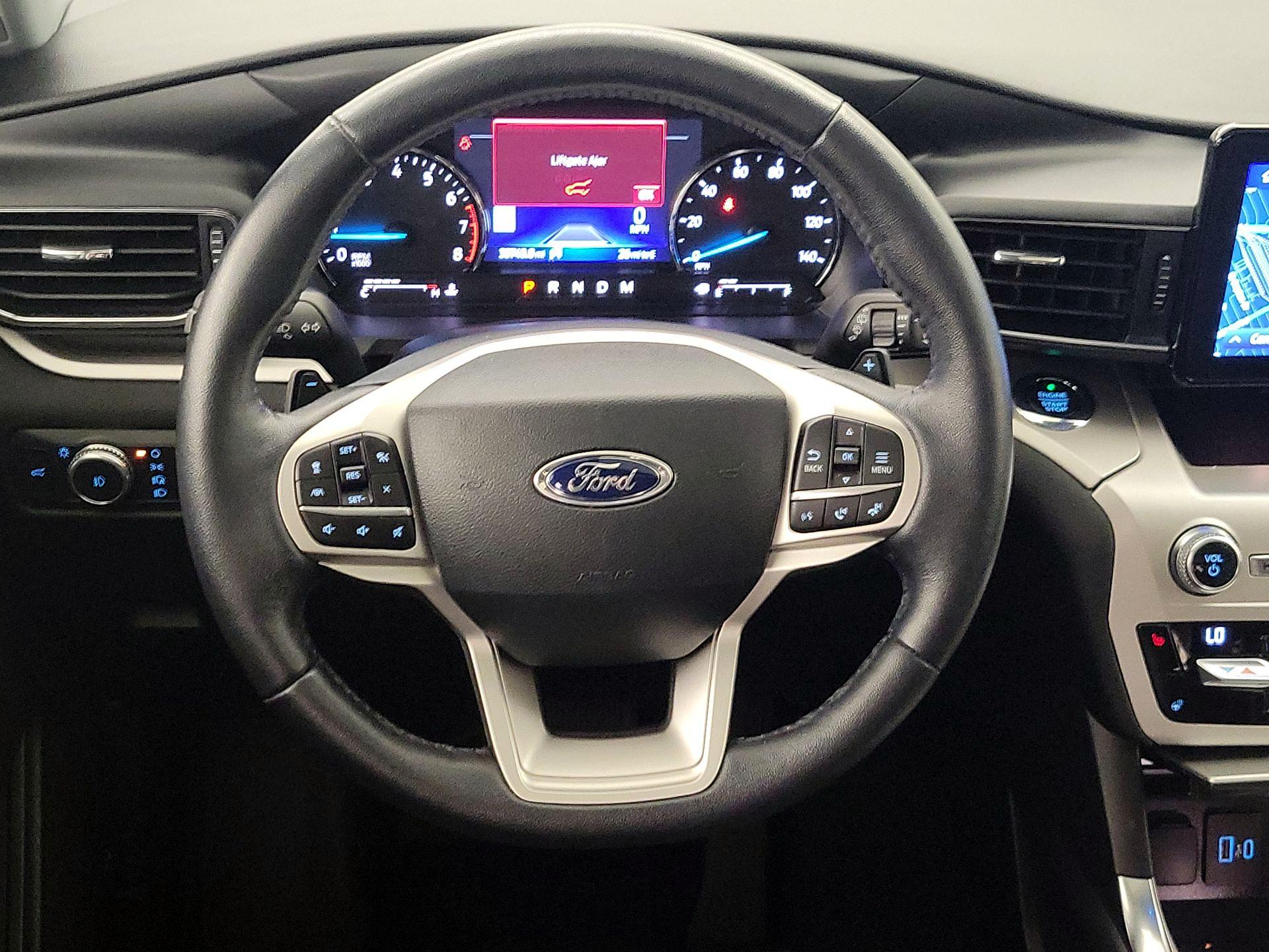 Thumbnail: 2021 Ford Explorer - 10