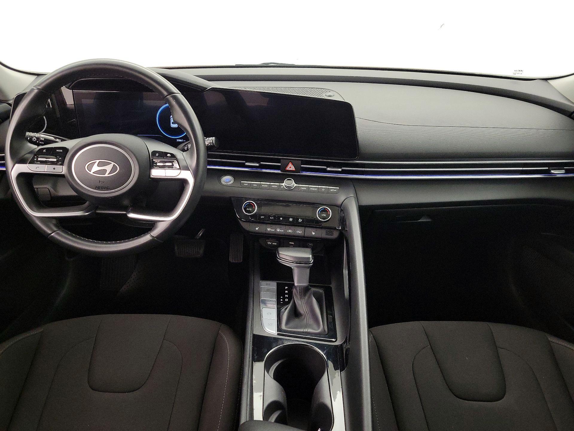 Thumbnail: 2025 Hyundai Elantra - 9
