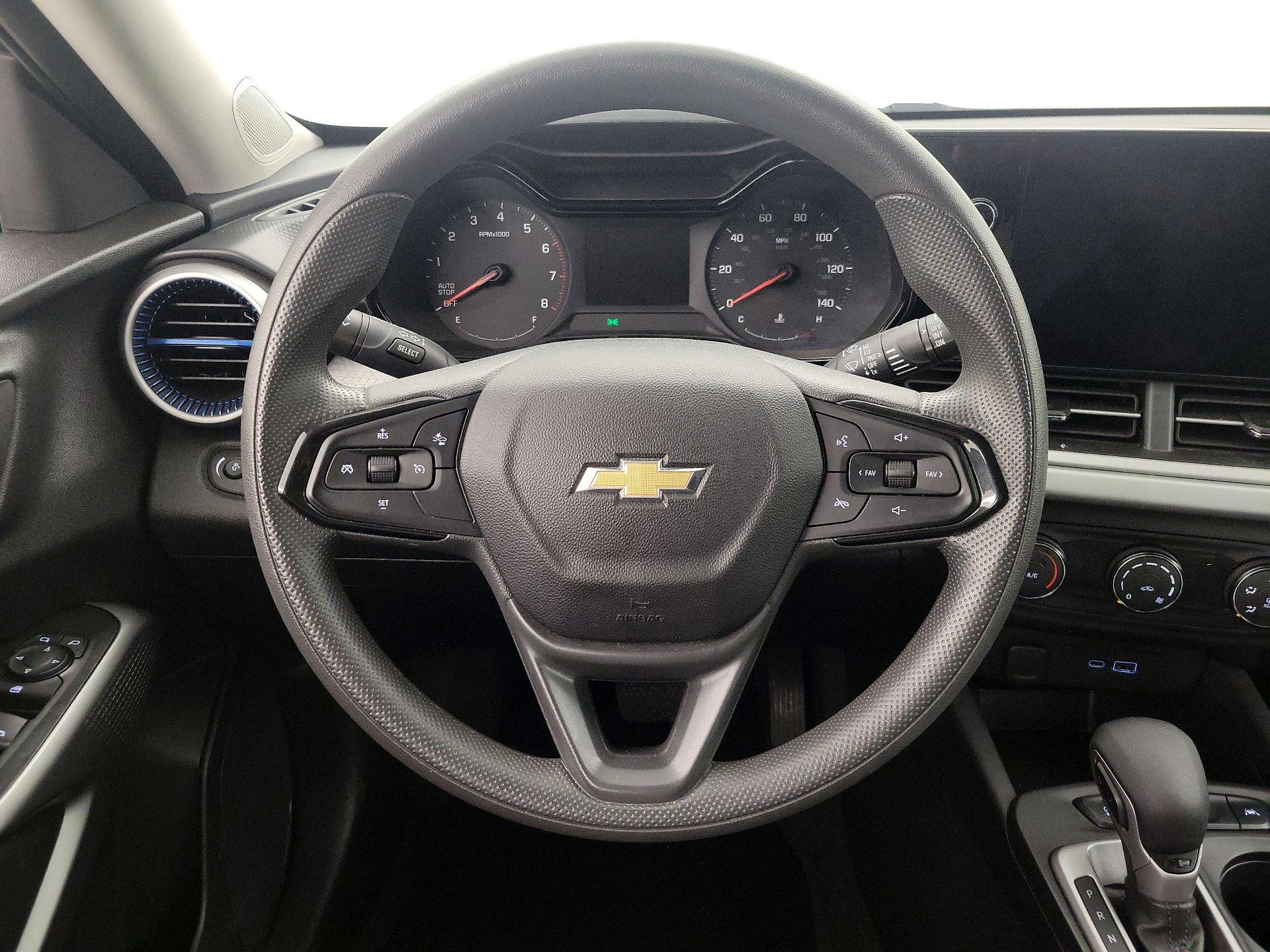 Thumbnail: 2025 Chevrolet Trax - 10