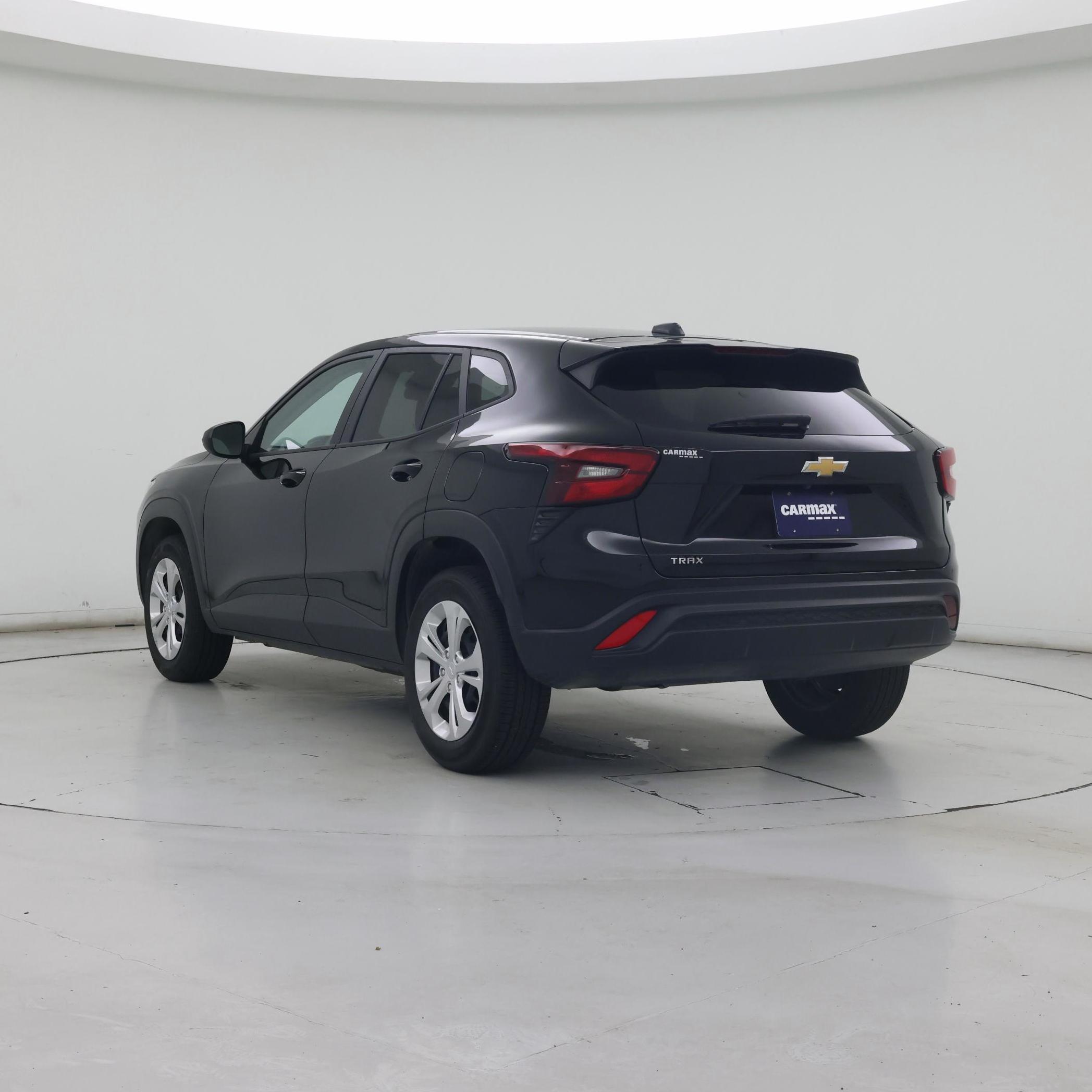 Thumbnail: 2025 Chevrolet Trax - 2