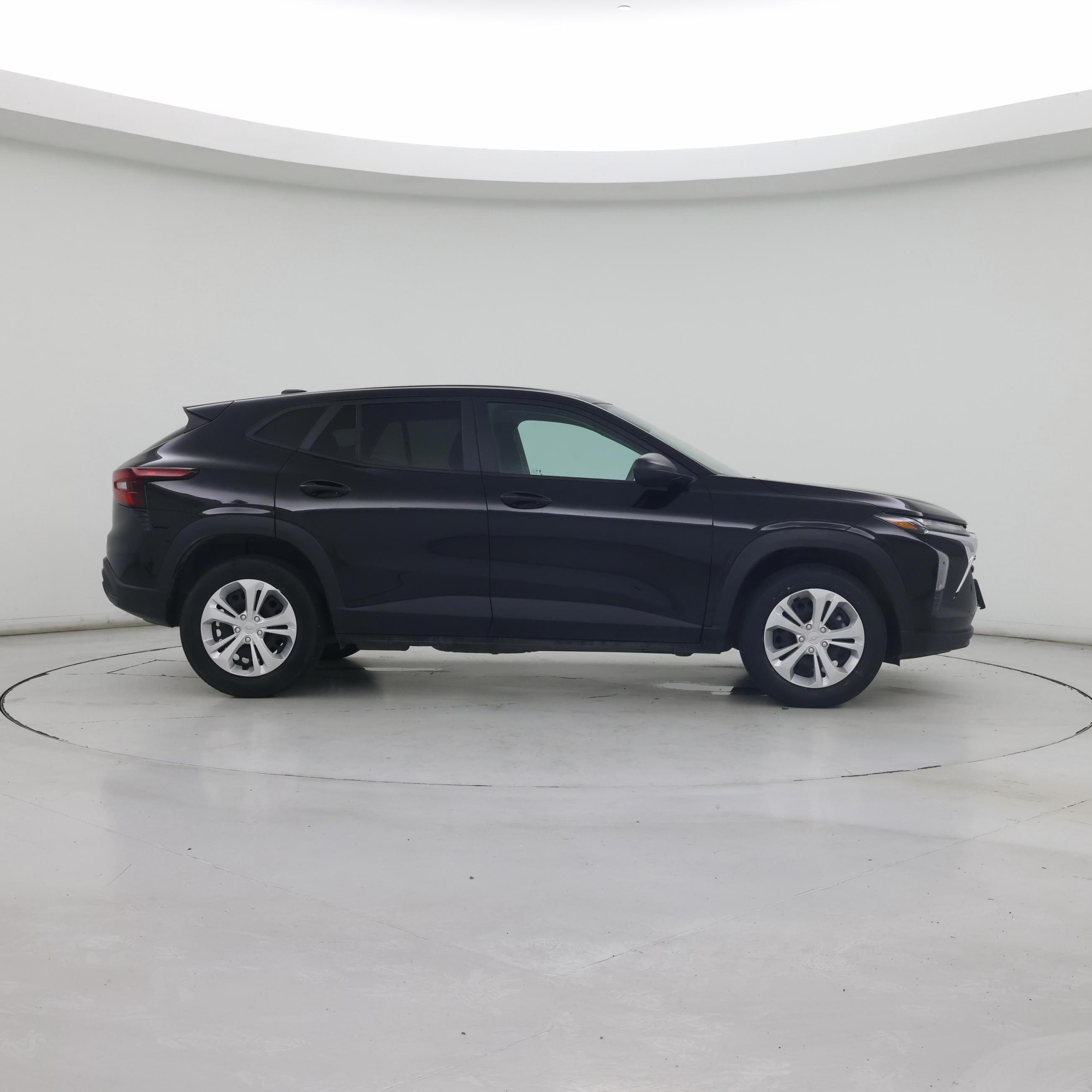 Thumbnail: 2025 Chevrolet Trax - 7