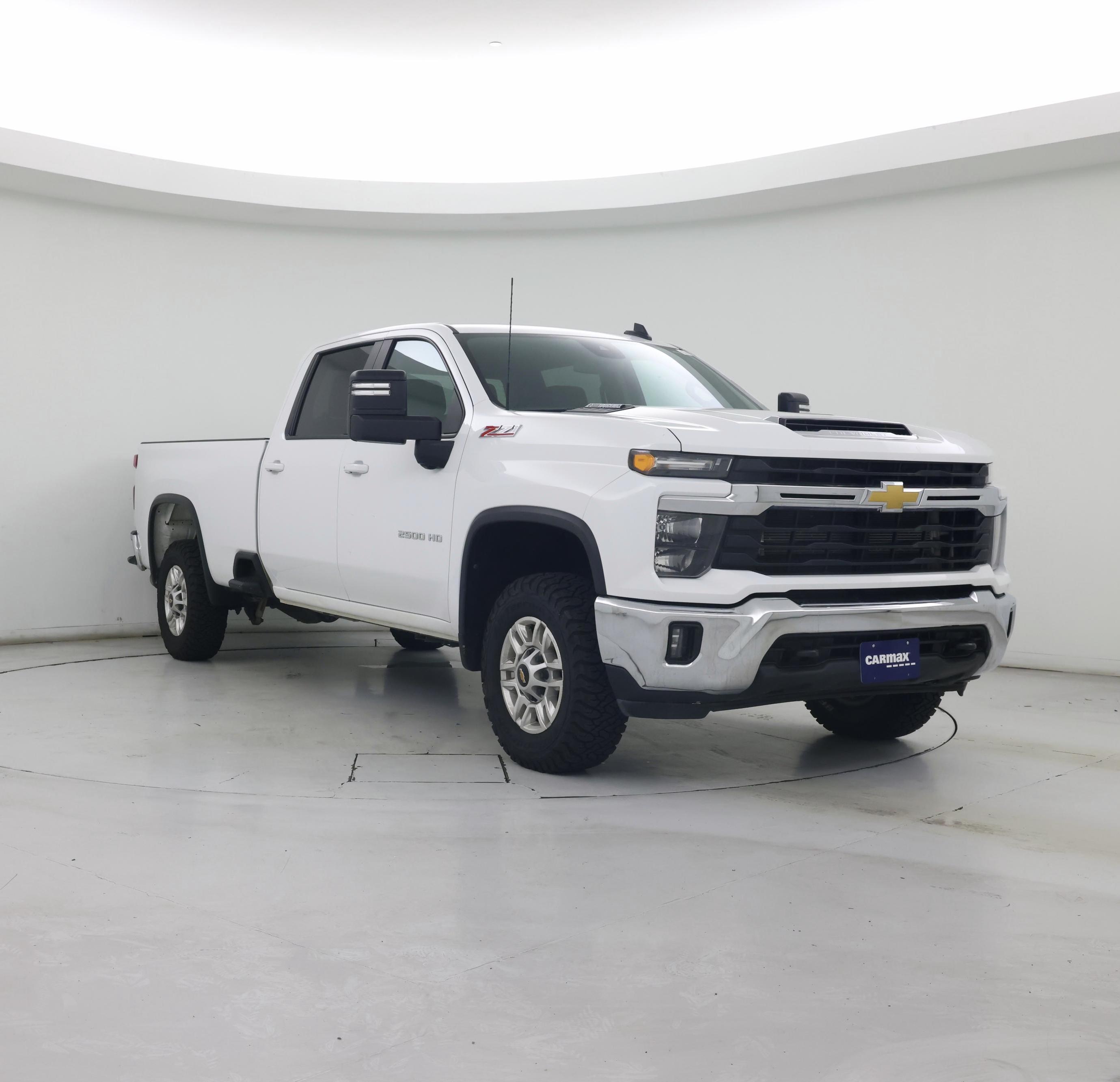 White 2024 Chevrolet Silverado 2500HD Pickup Truck Four-Wheel Drive Automatic