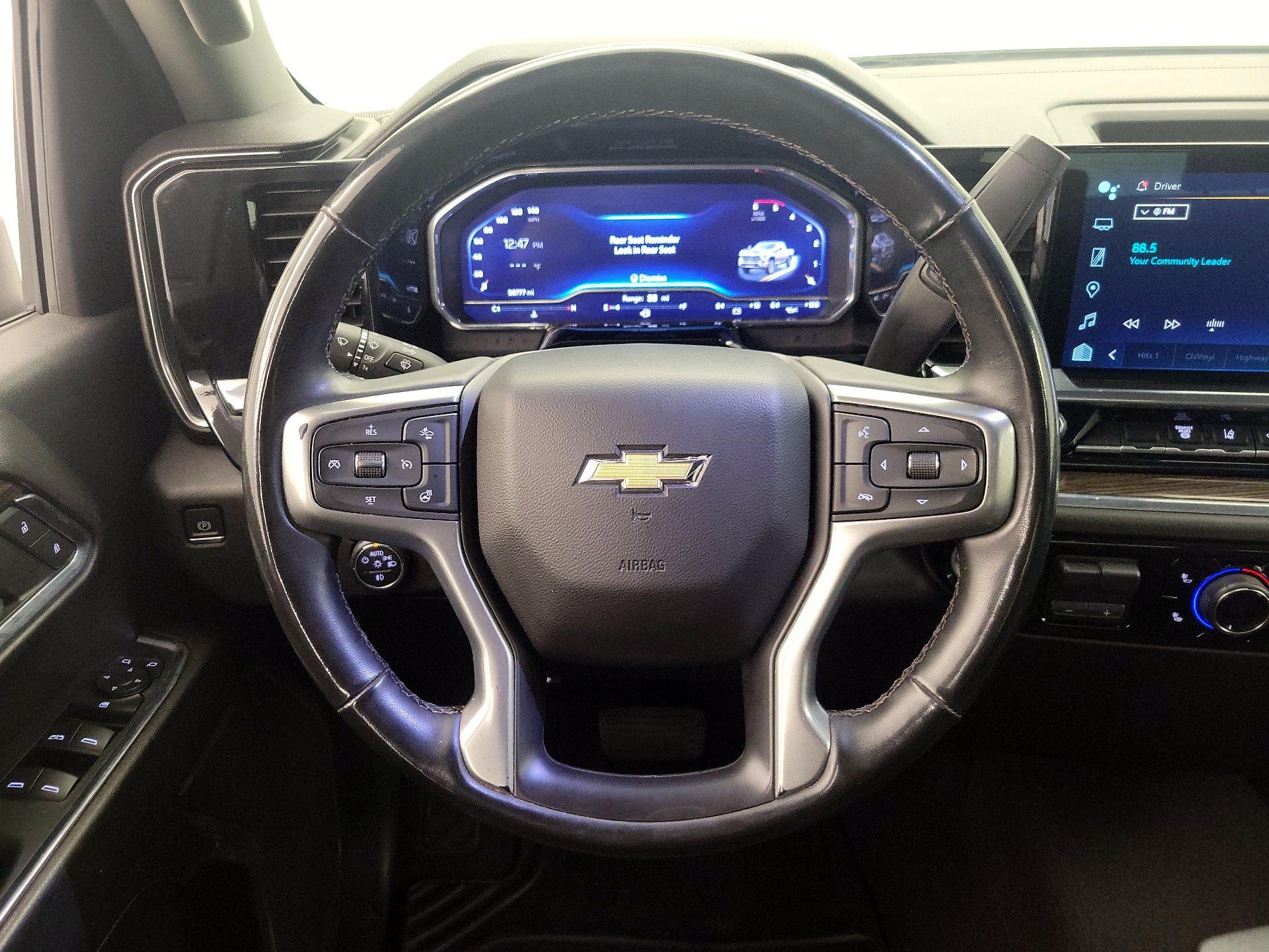 Thumbnail: 2024 Chevrolet Silverado 2500 - 10