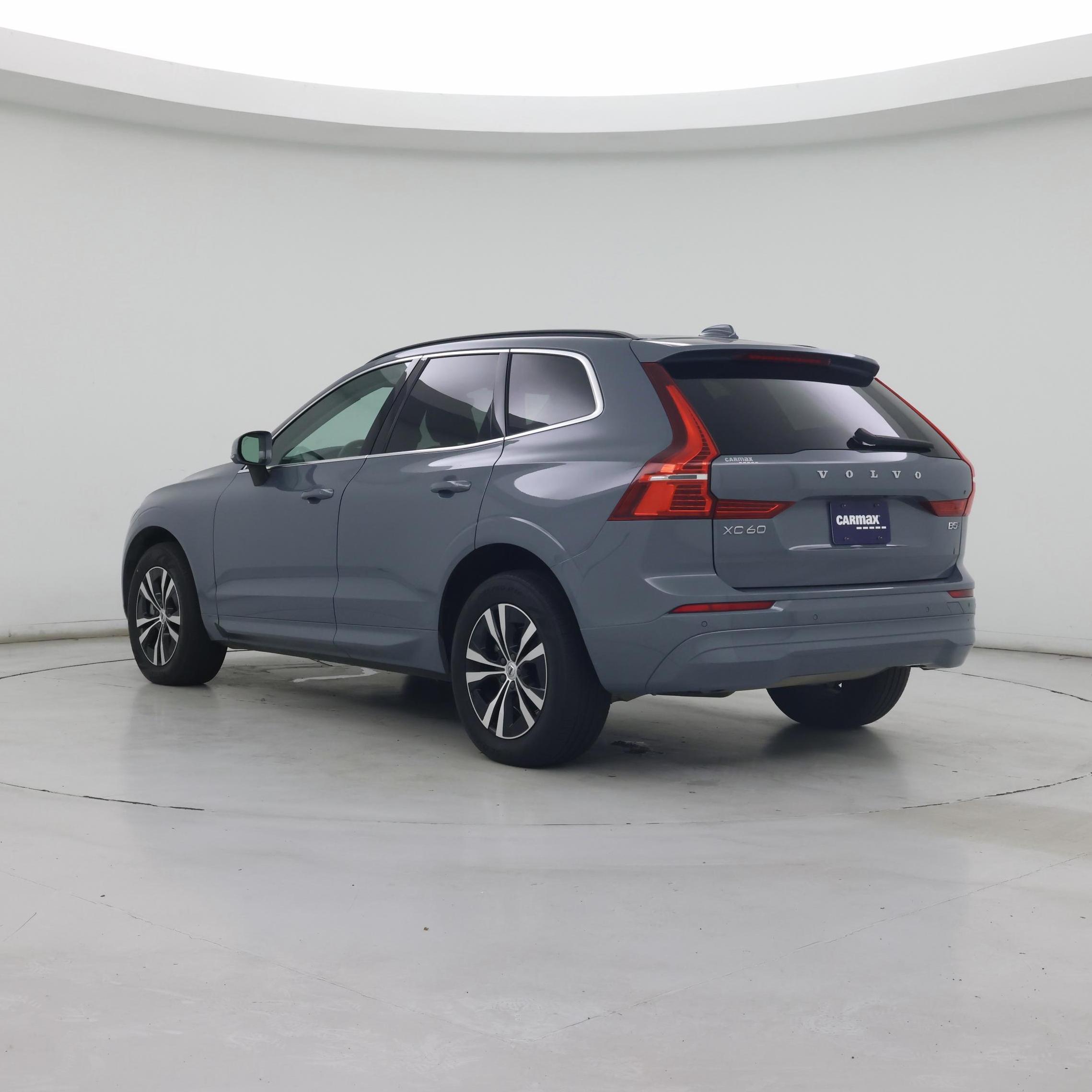 Thumbnail: 2023 Volvo XC60 - 2