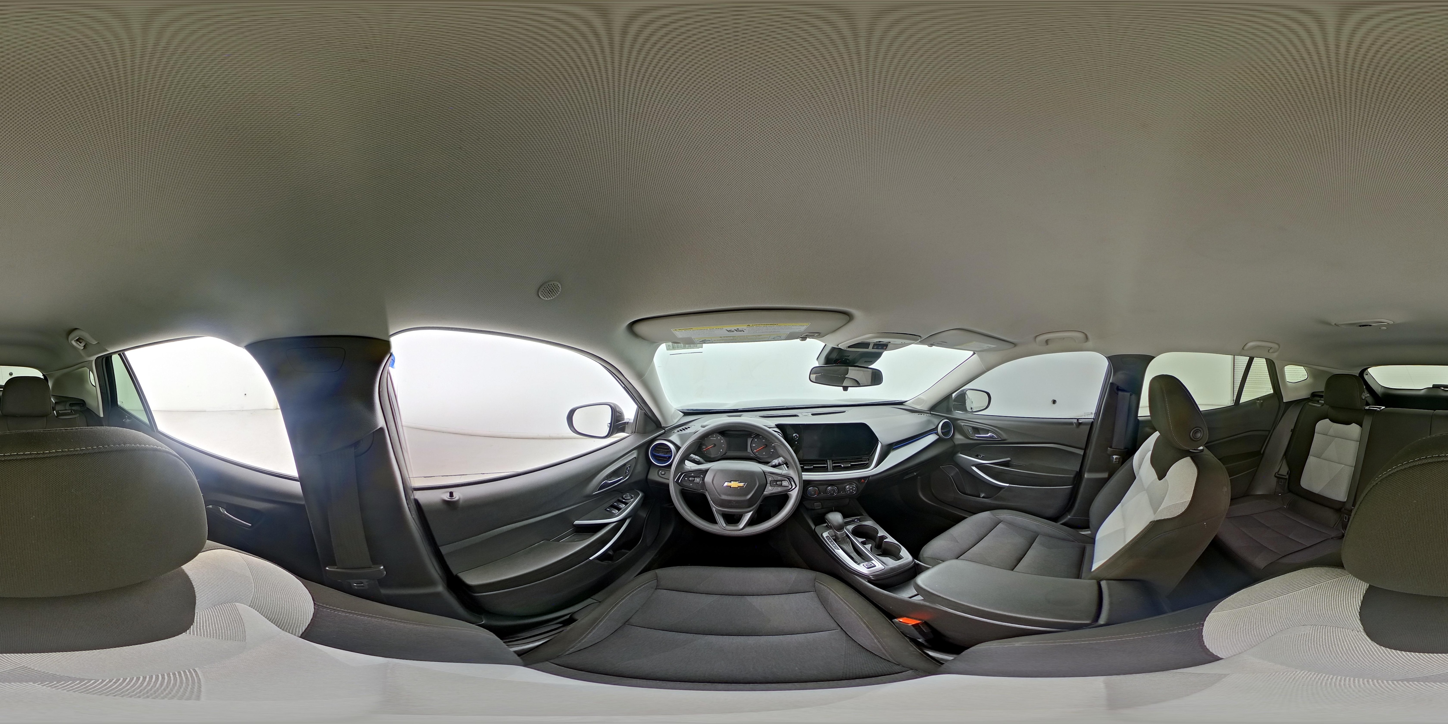 2025 Chevrolet Trax LS - Photo 26