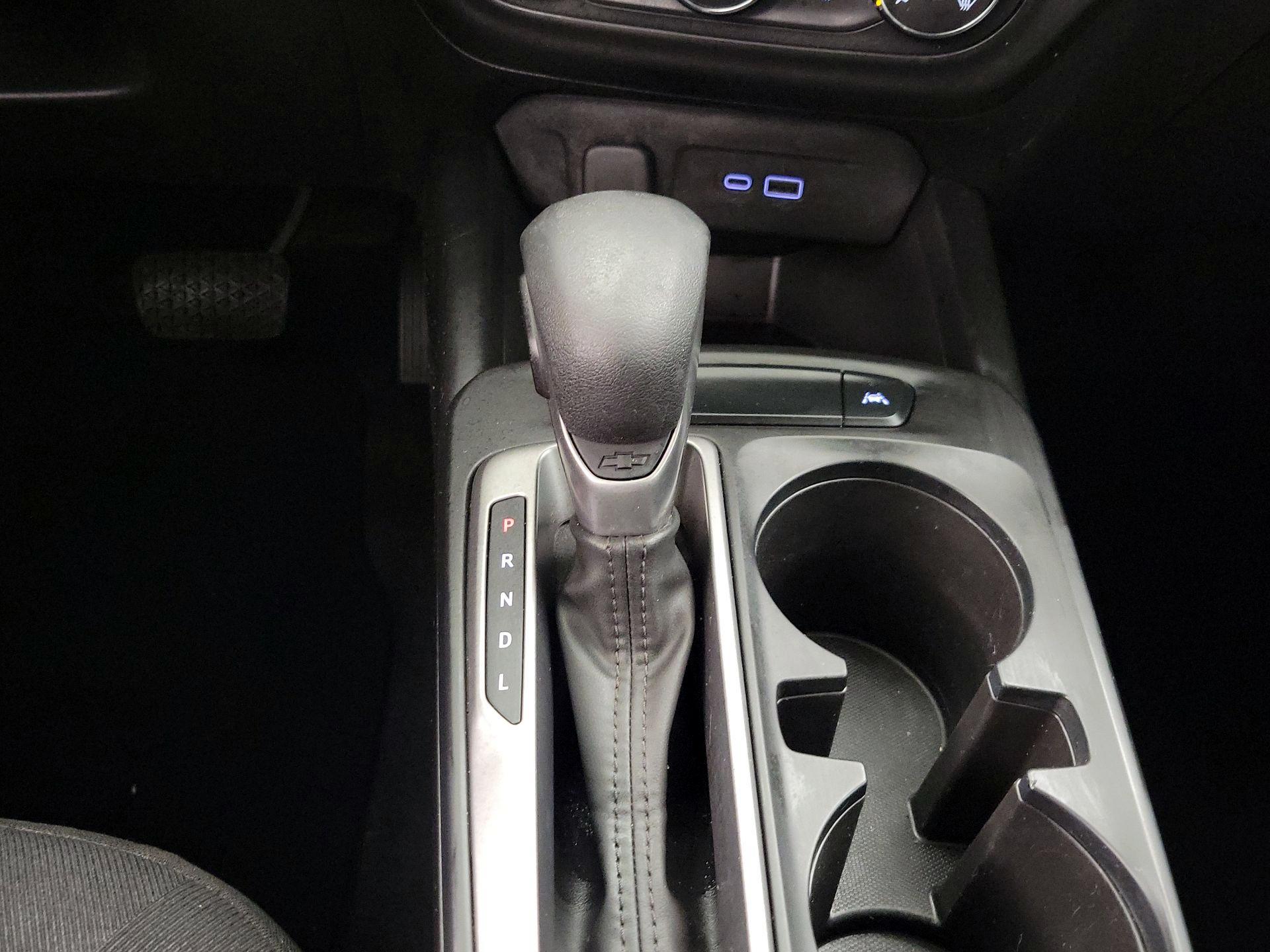 Thumbnail: 2025 Chevrolet Trax - 17