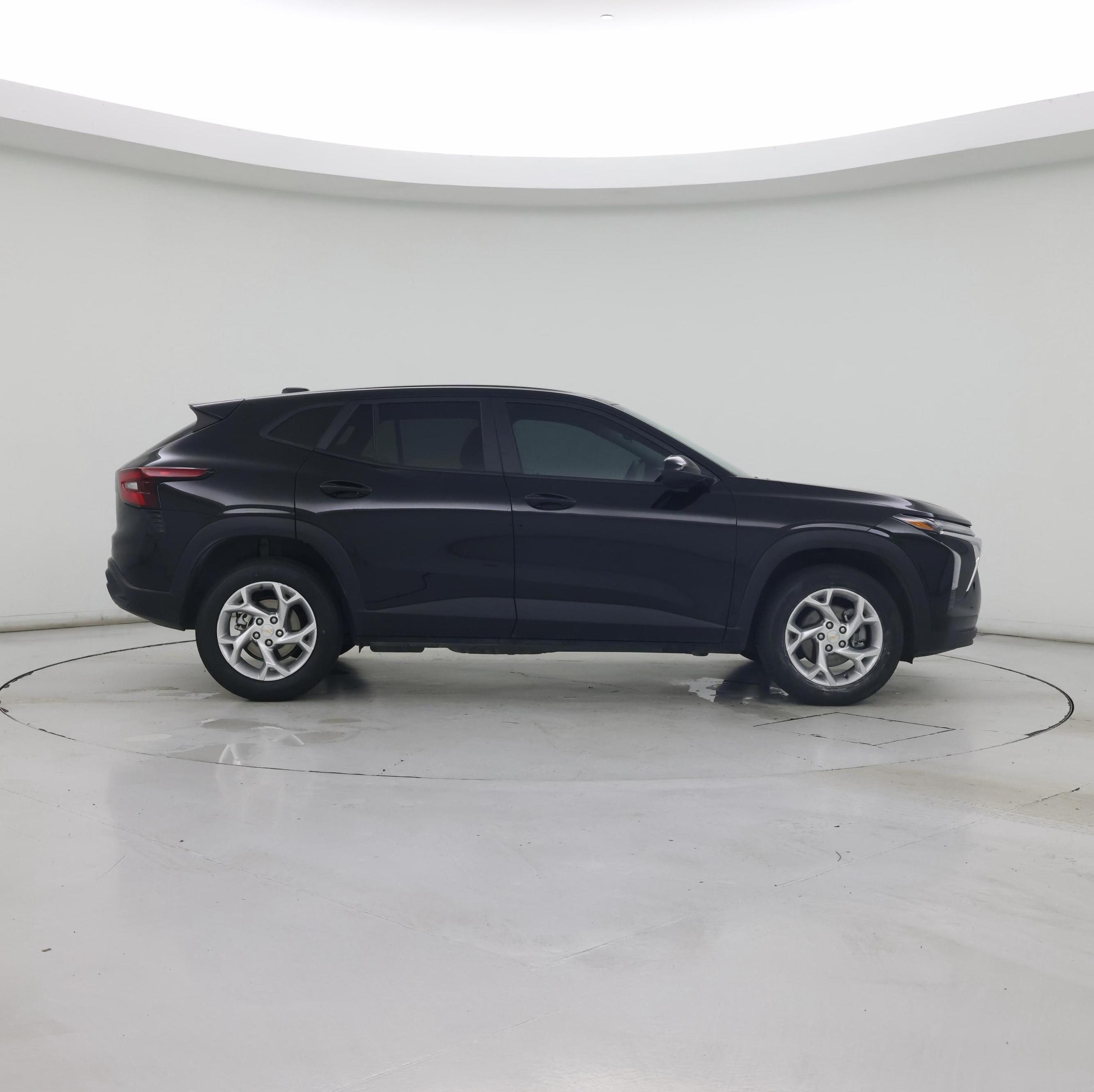 Thumbnail: 2025 Chevrolet Trax - 7