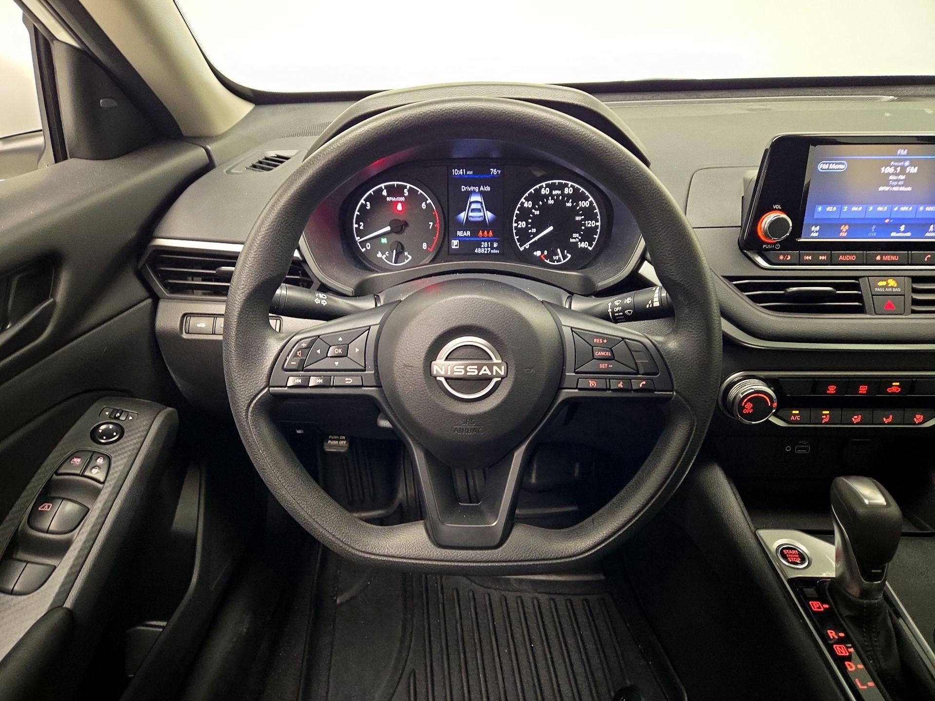 Thumbnail: 2023 Nissan Altima - 10