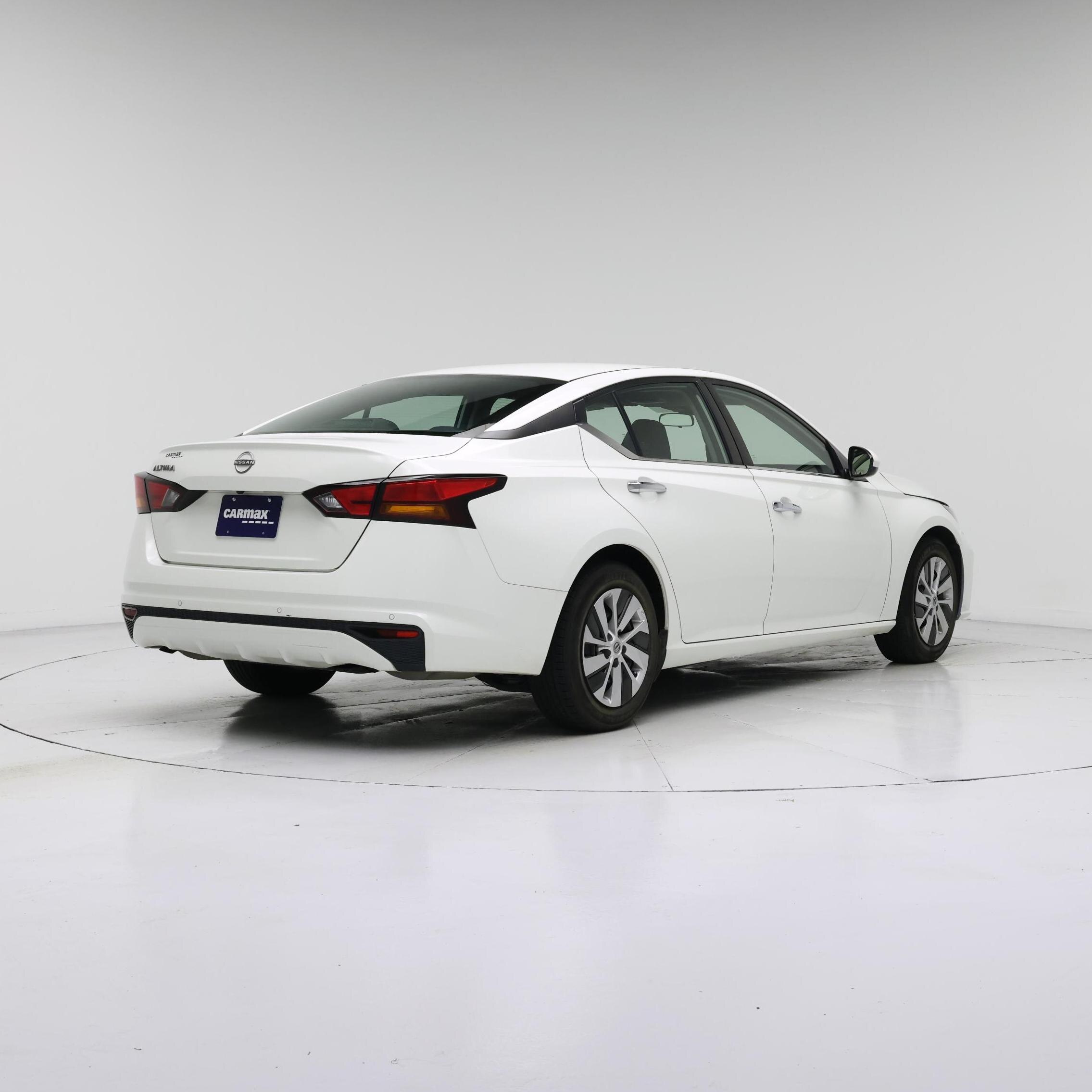 Thumbnail: 2023 Nissan Altima - 8