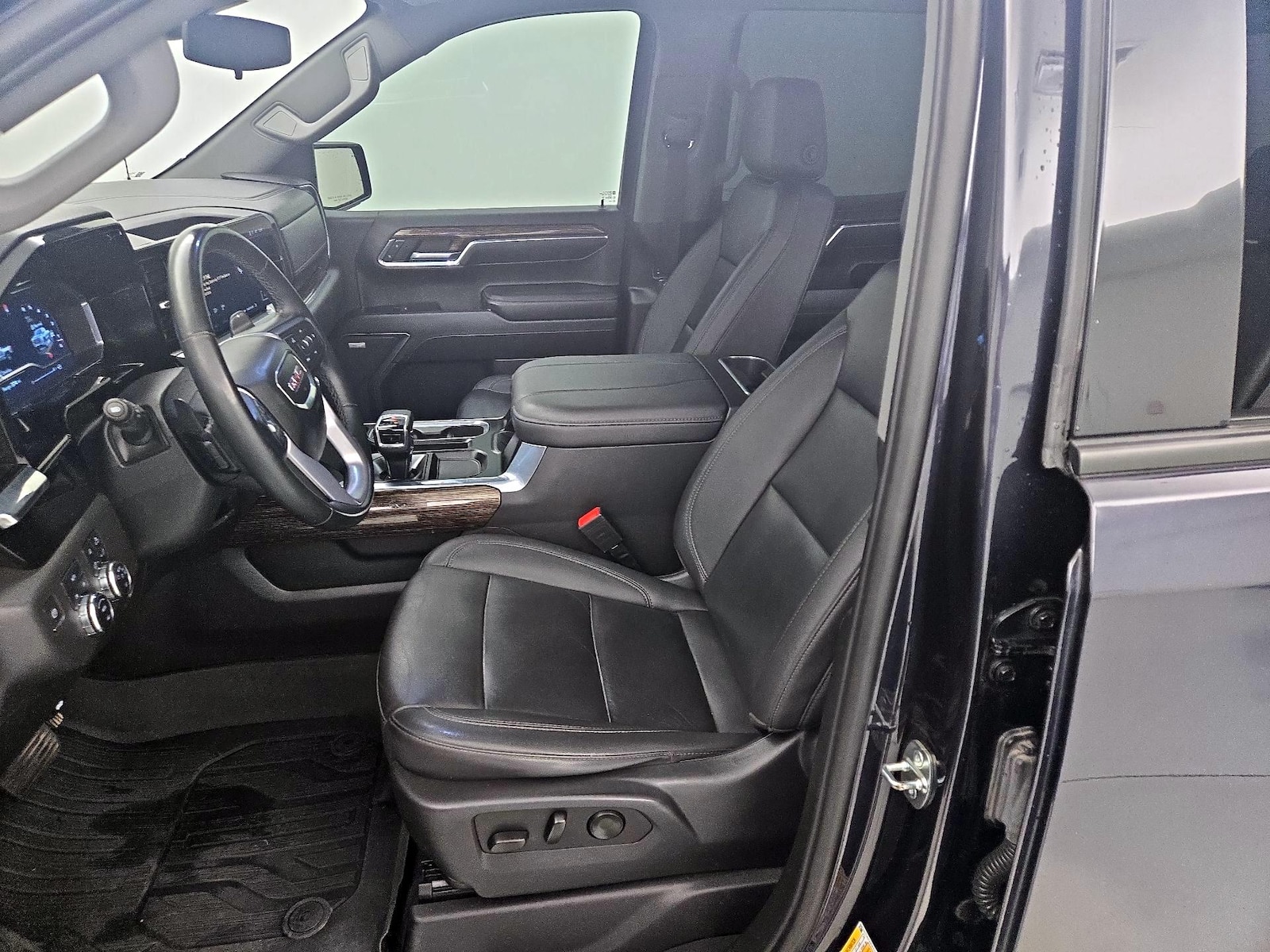 2023 GMC Sierra 1500 Elevation - Photo 12