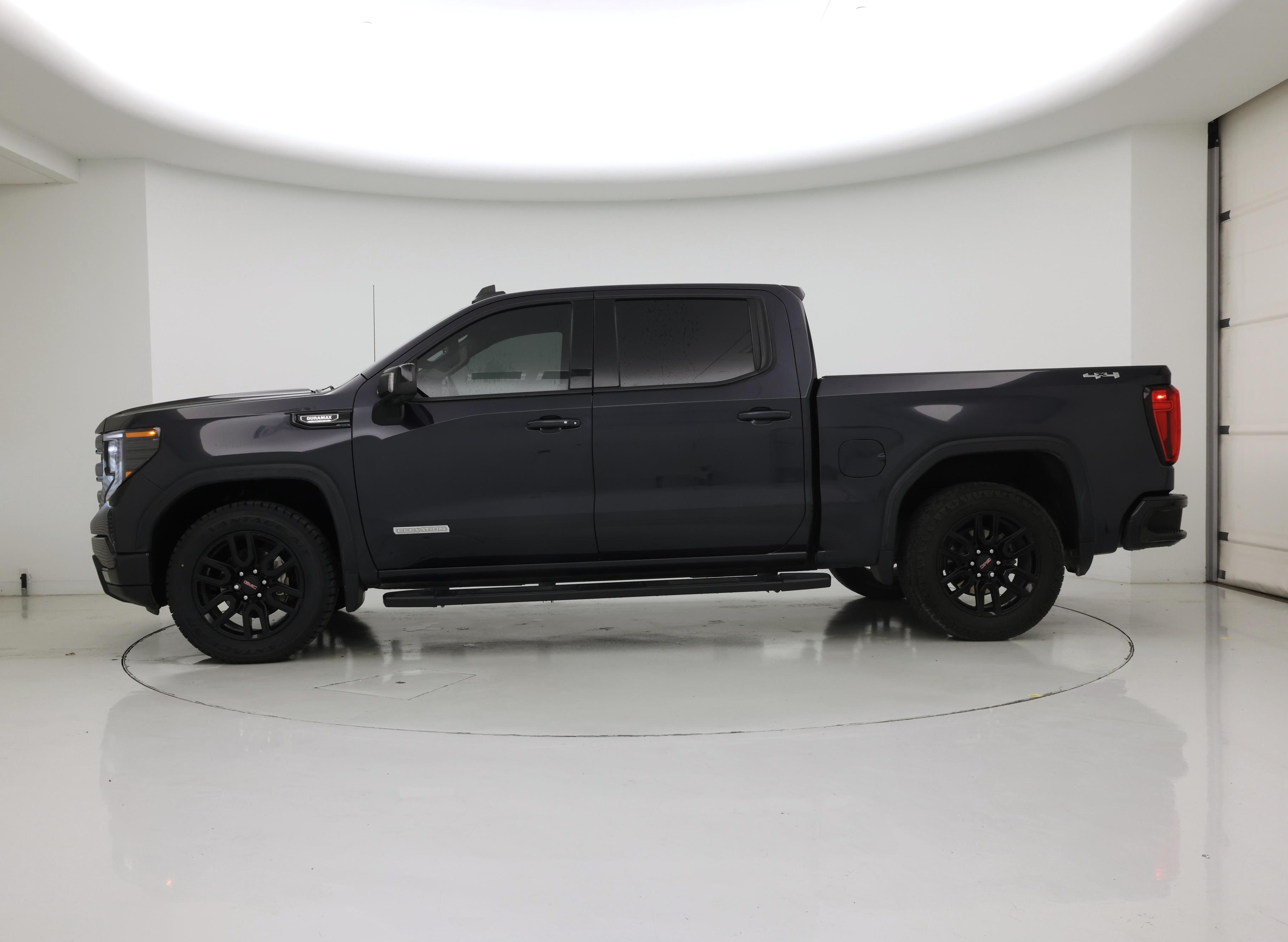Thumbnail: 2023 GMC Sierra 1500 - 3