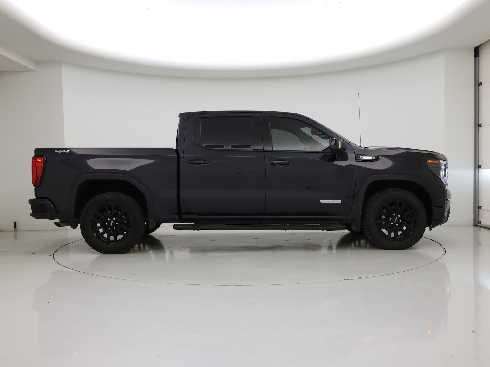 2023 GMC Sierra 1500 Elevation - Photo 8