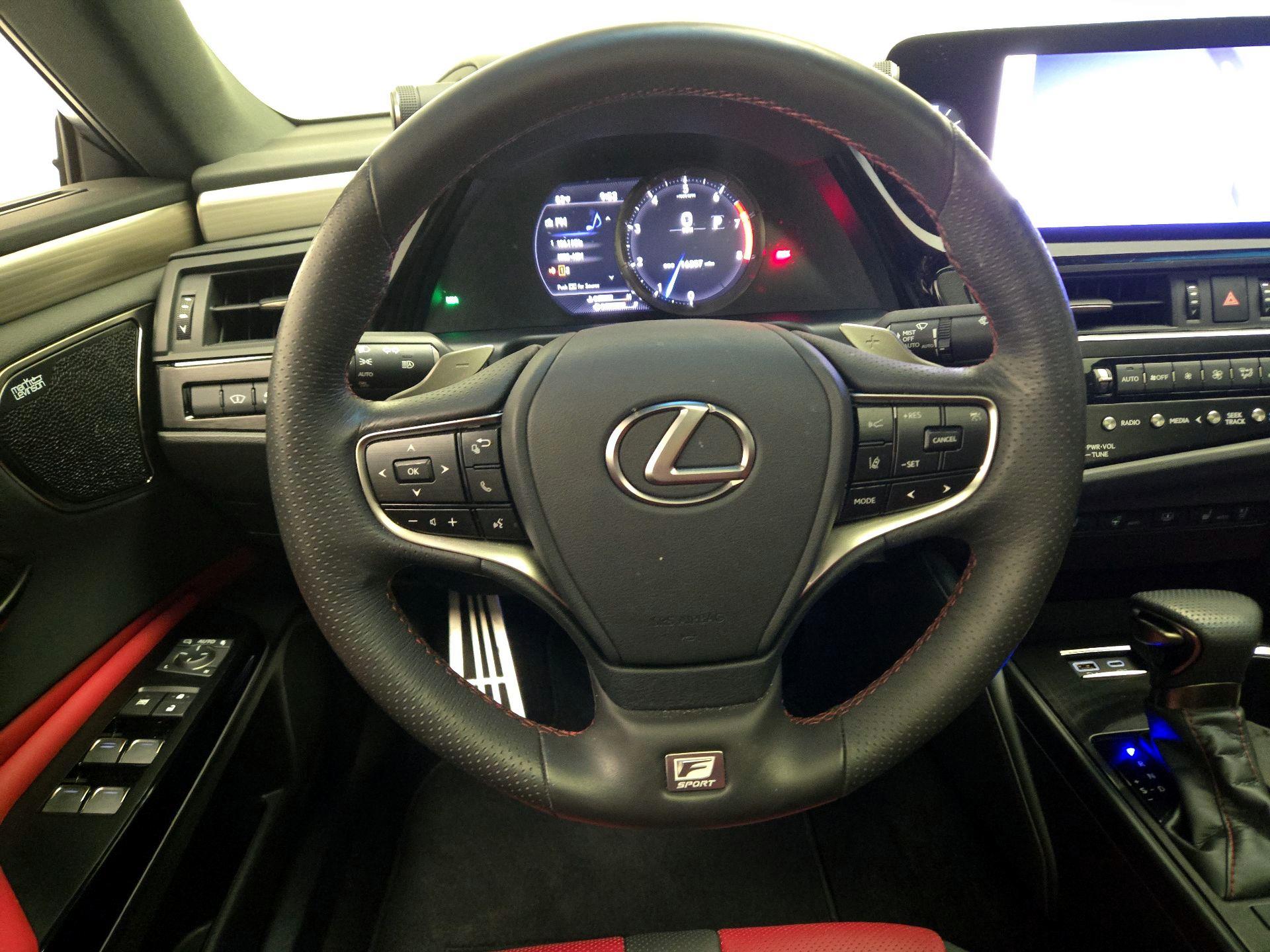 Thumbnail: 2024 Lexus ES - 10