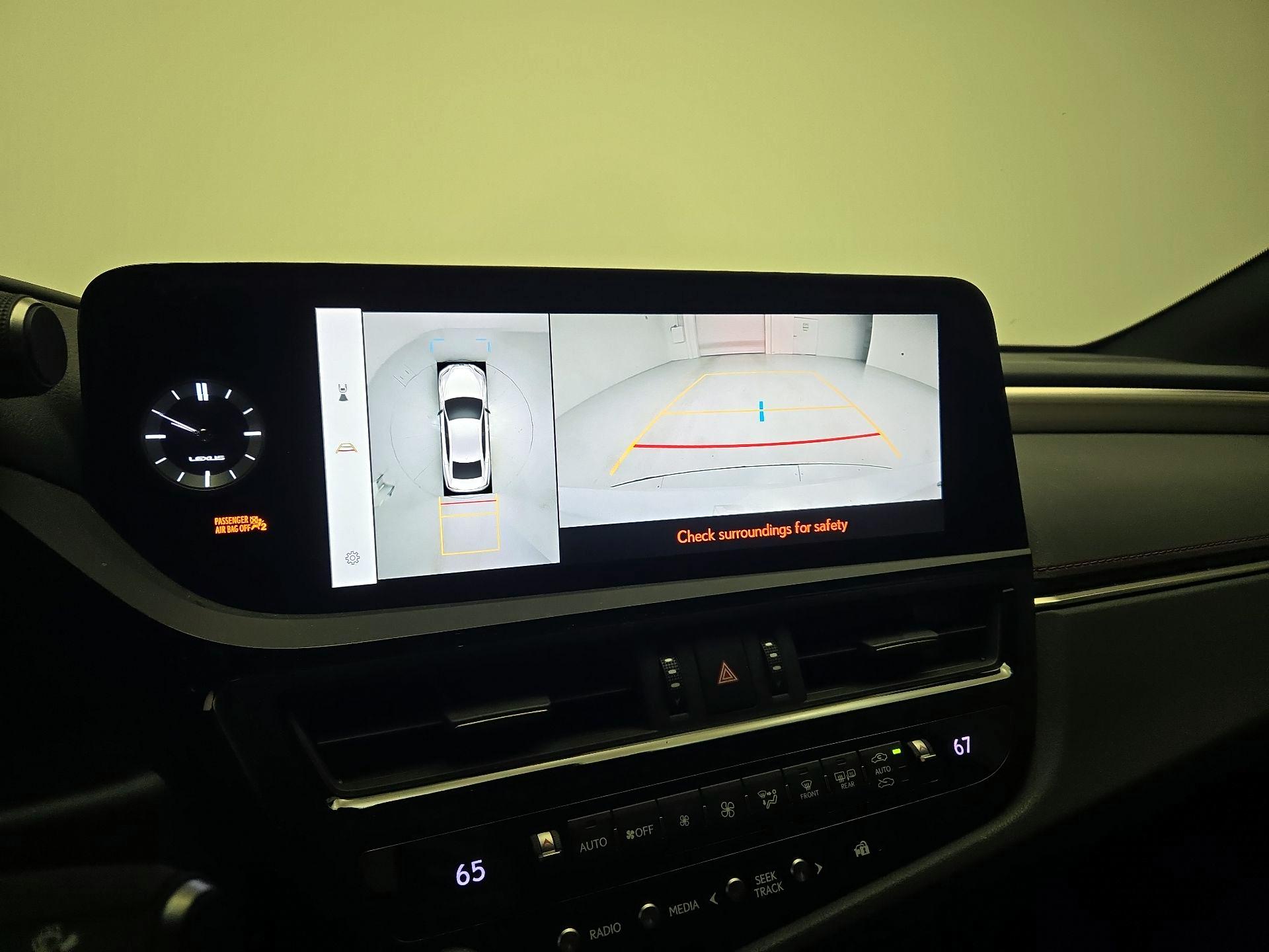Thumbnail: 2024 Lexus ES - 14