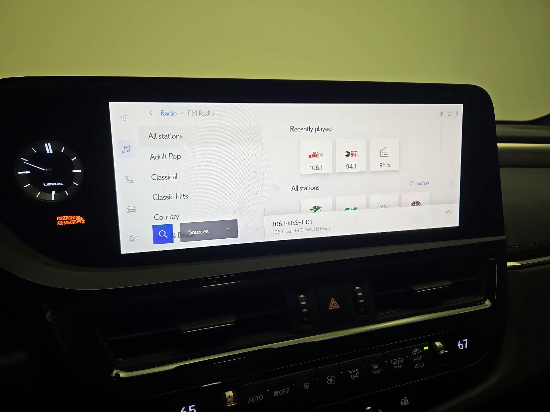 Thumbnail: 2024 Lexus ES - 15