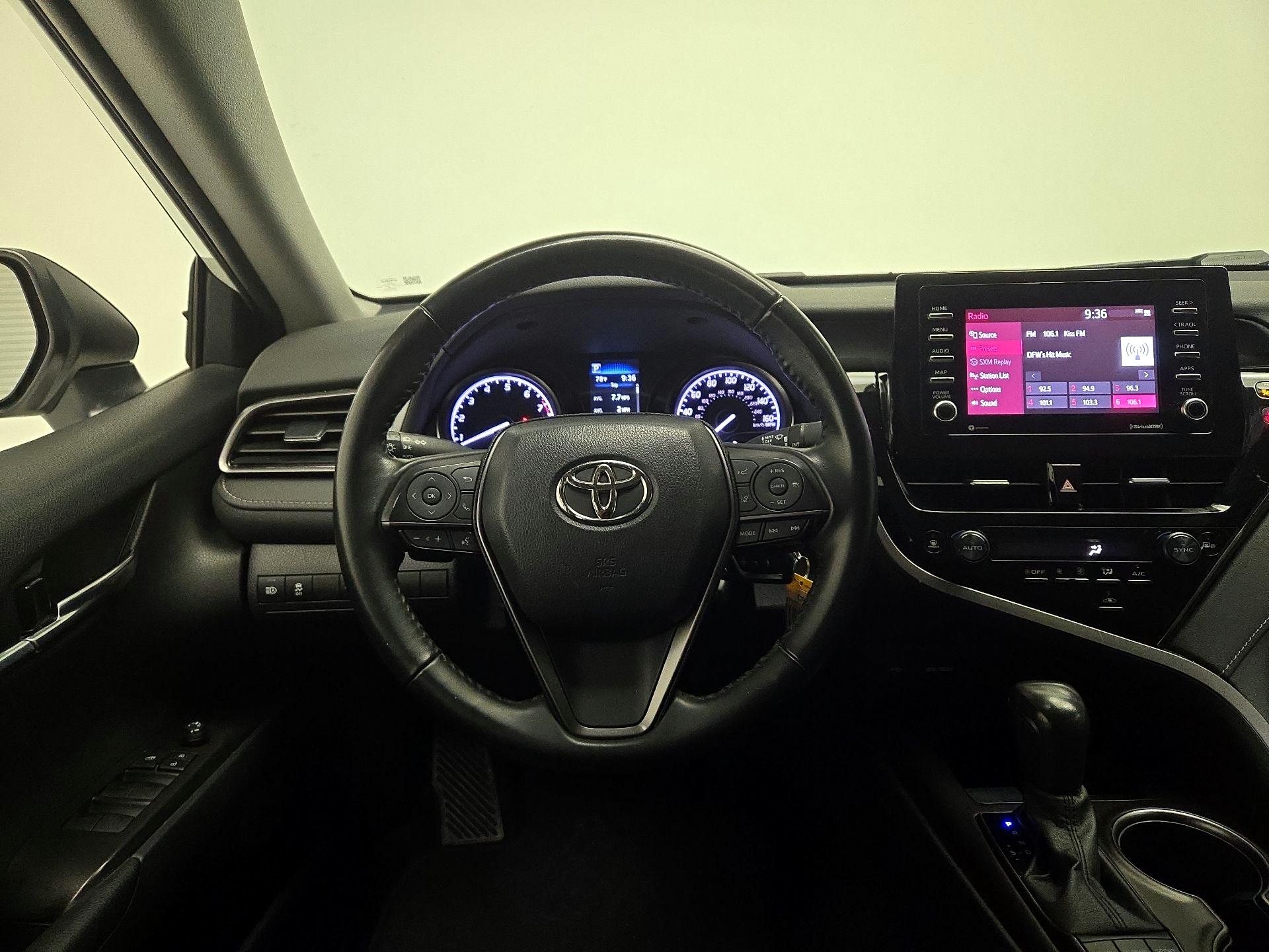 Thumbnail: 2023 Toyota Camry - 10