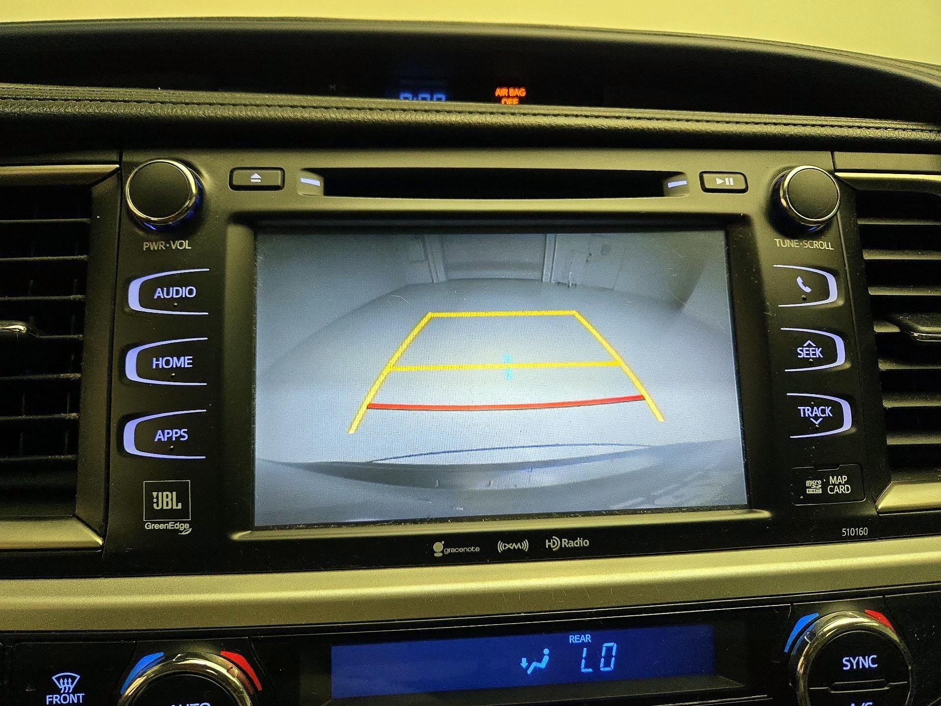 Thumbnail: 2016 Toyota Highlander - 15