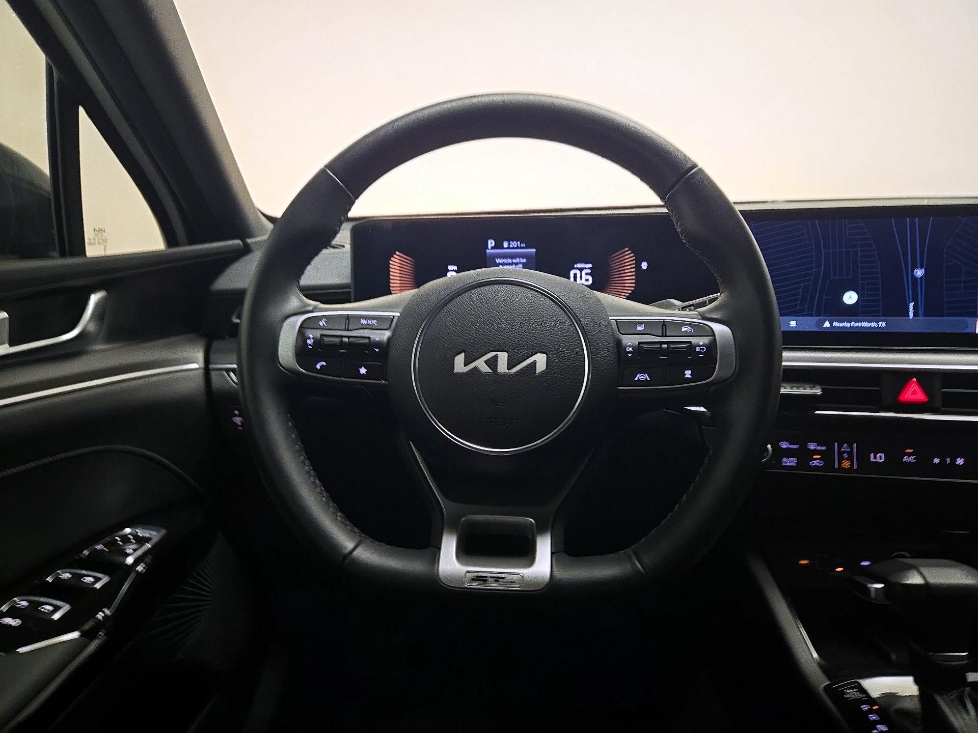 Thumbnail: 2025 Kia K5 - 10