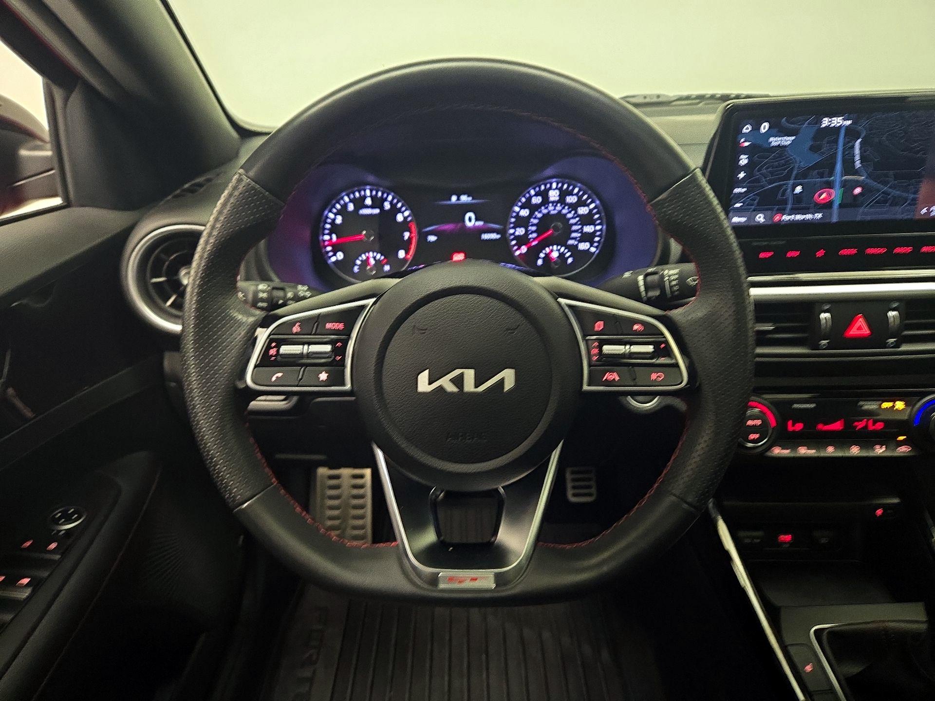 Thumbnail: 2023 Kia Forte - 10