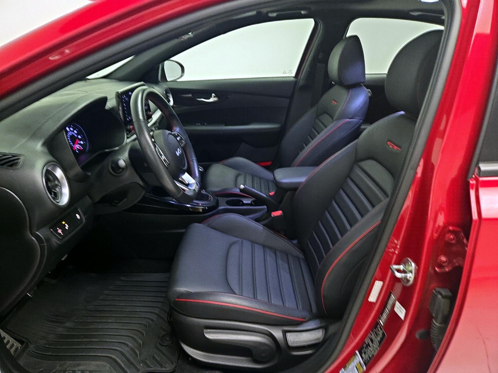Thumbnail: 2023 Kia Forte - 11