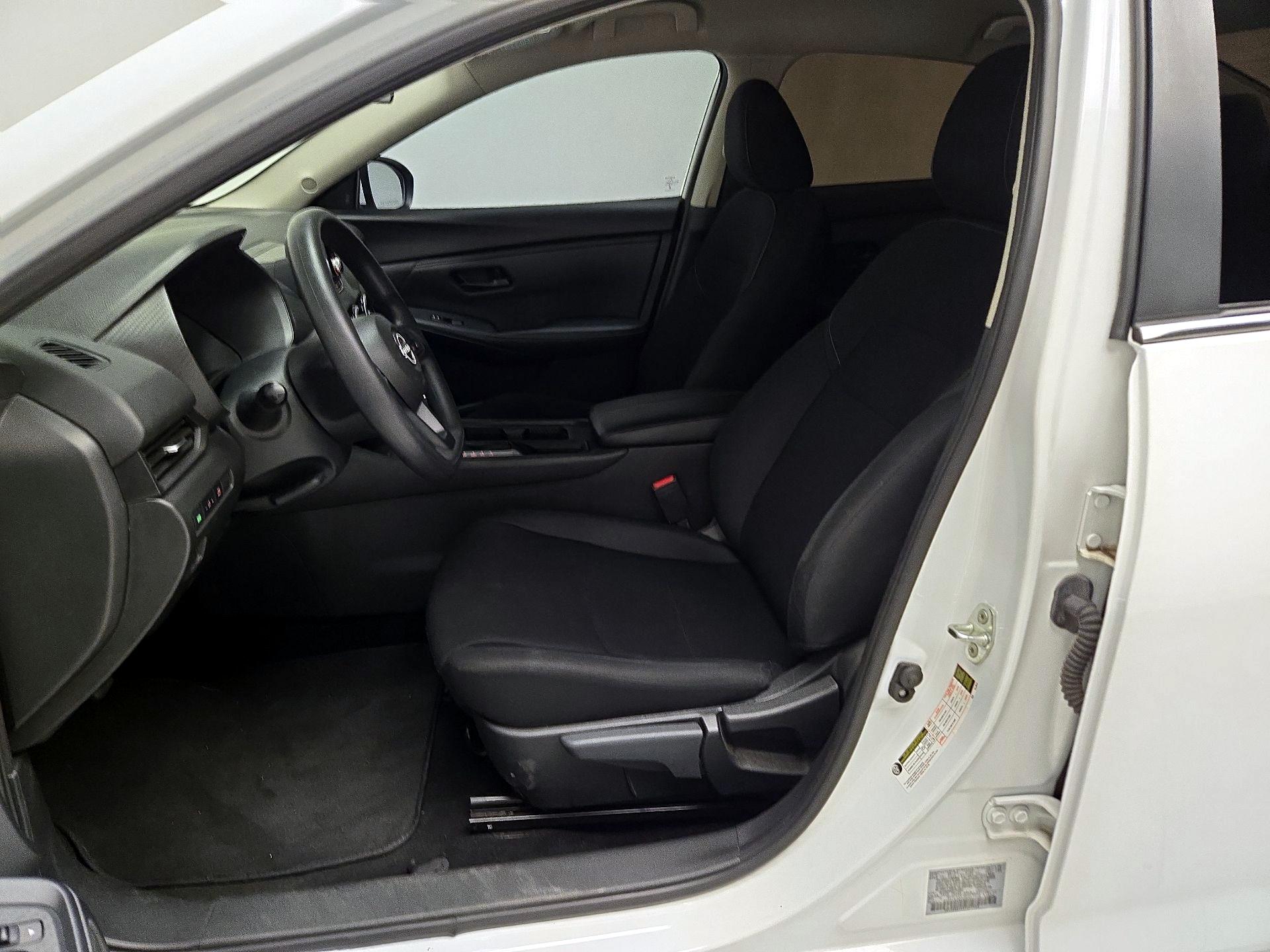 Thumbnail: 2024 Nissan Sentra - 11