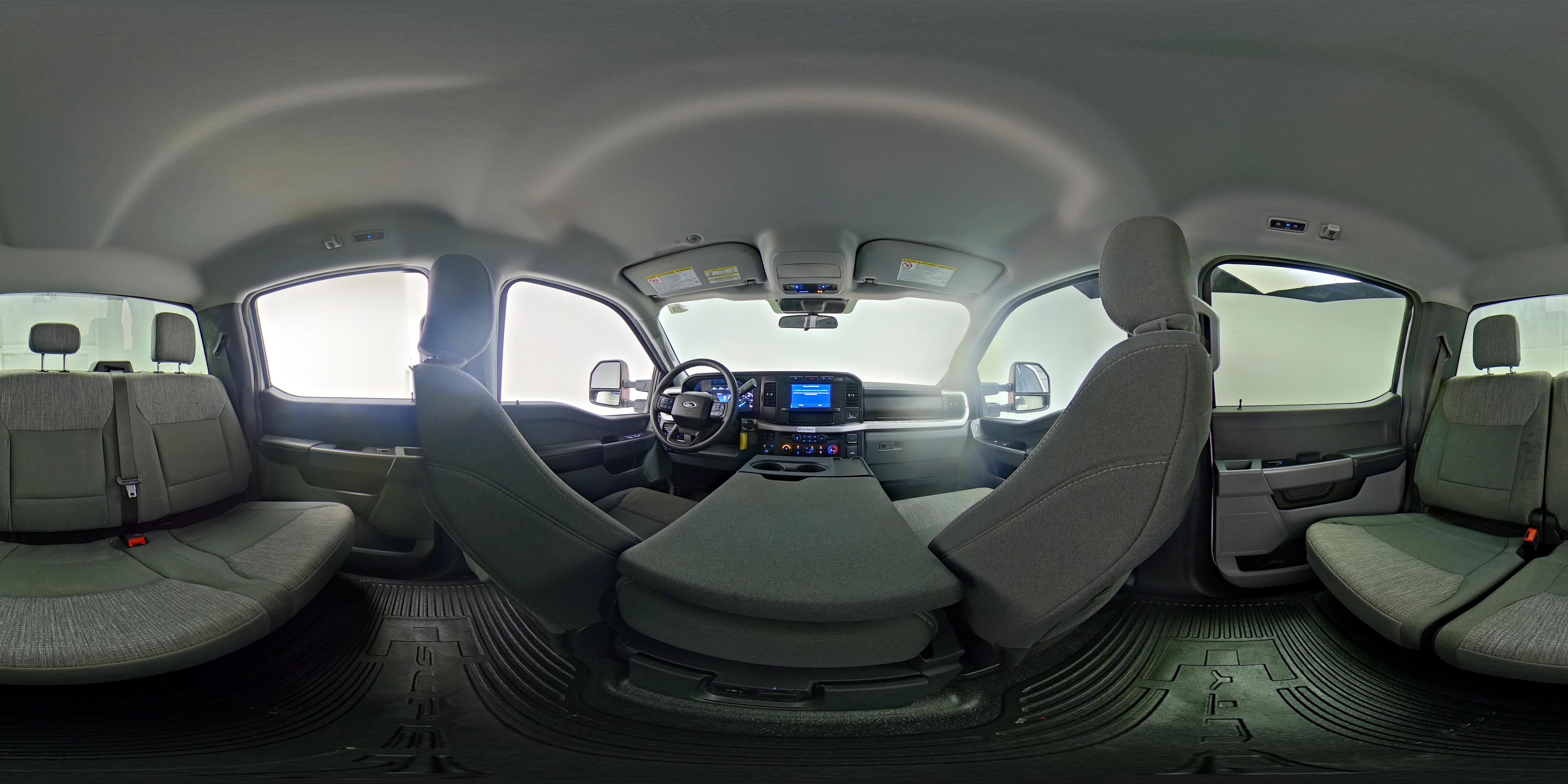 2024 Ford F-250 Super Duty XLT - Photo 25