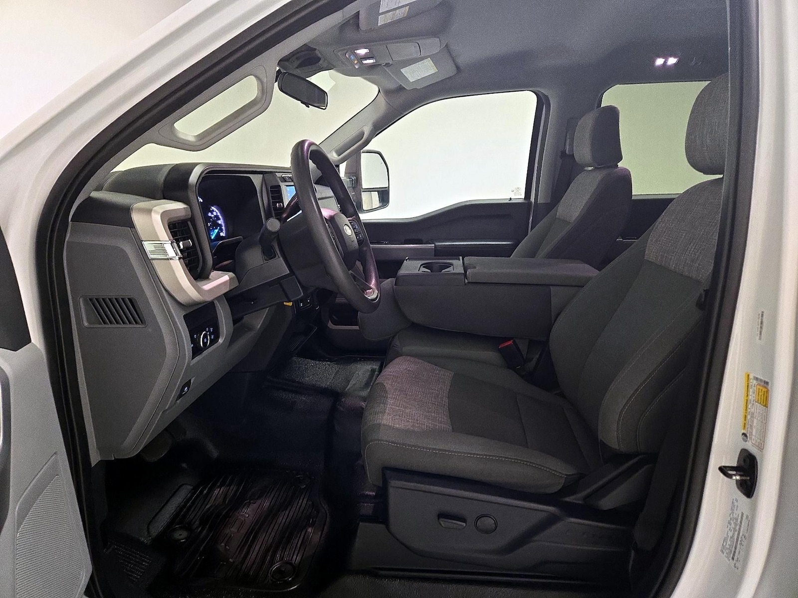 2024 Ford F-250 Super Duty XLT - Photo 12