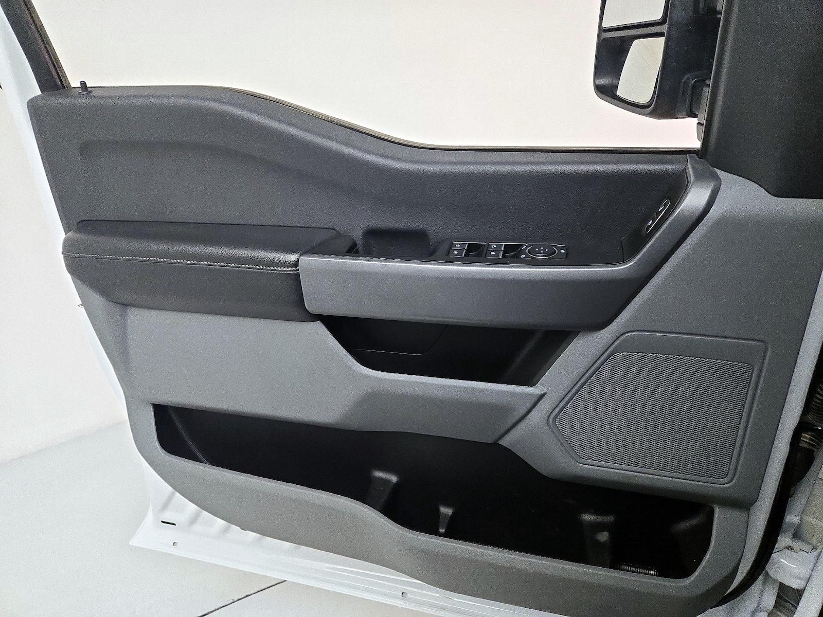2024 Ford F-250 Super Duty XLT - Photo 13