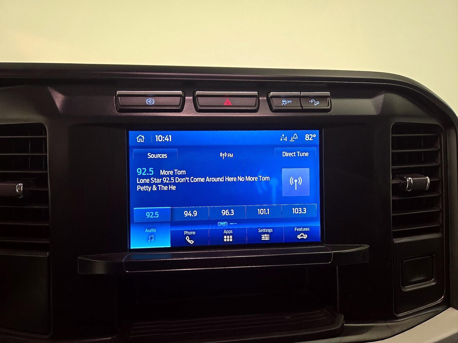2024 Ford F-250 Super Duty XLT - Photo 16