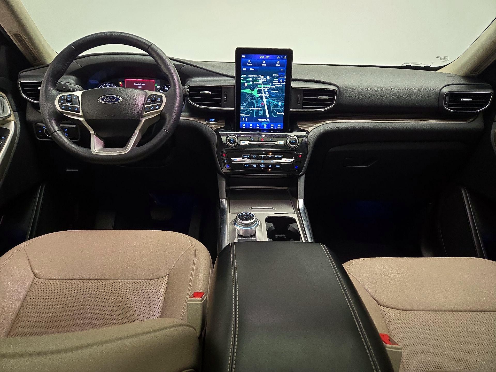 Thumbnail: 2023 Ford Explorer - 9