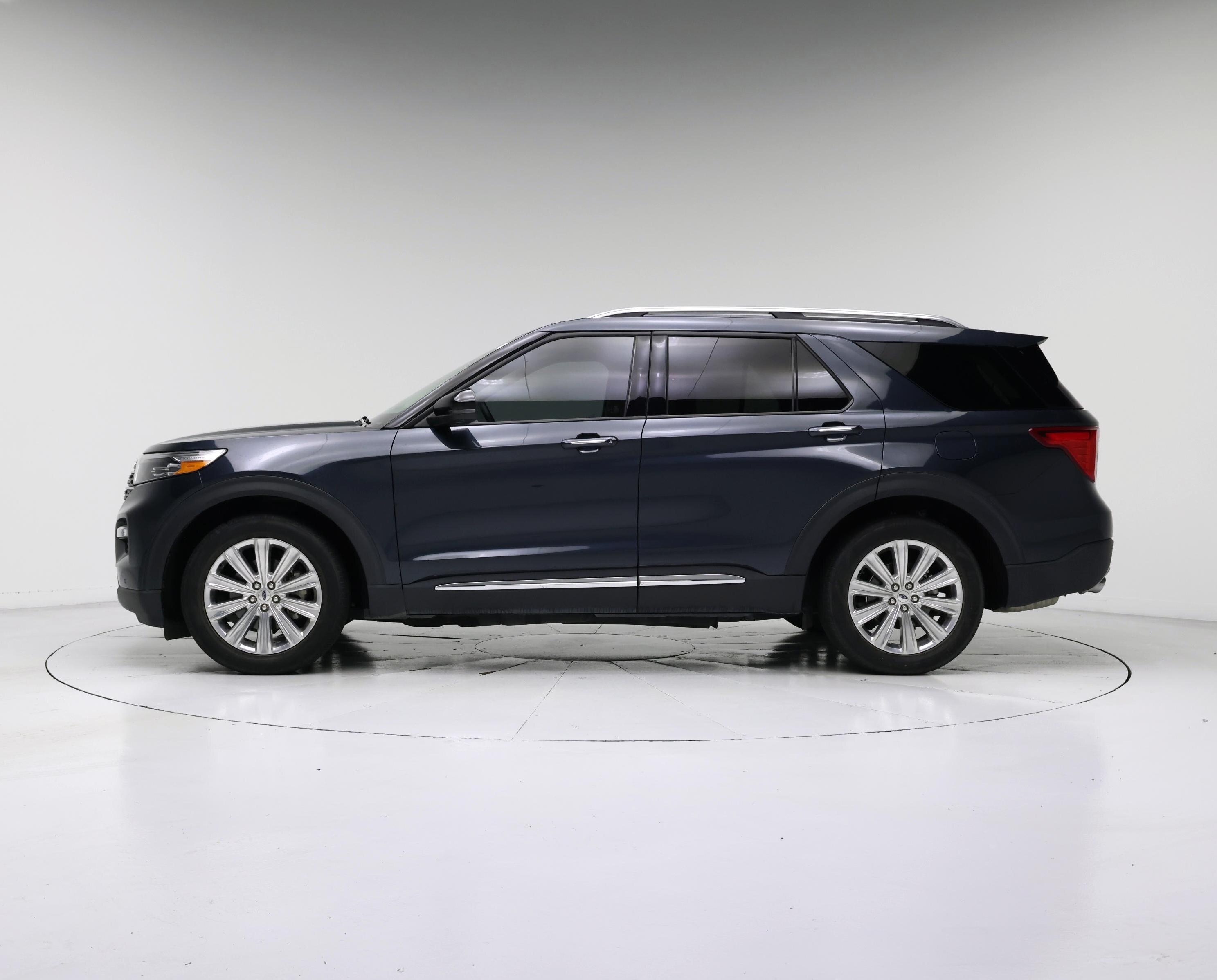 Thumbnail: 2023 Ford Explorer - 3