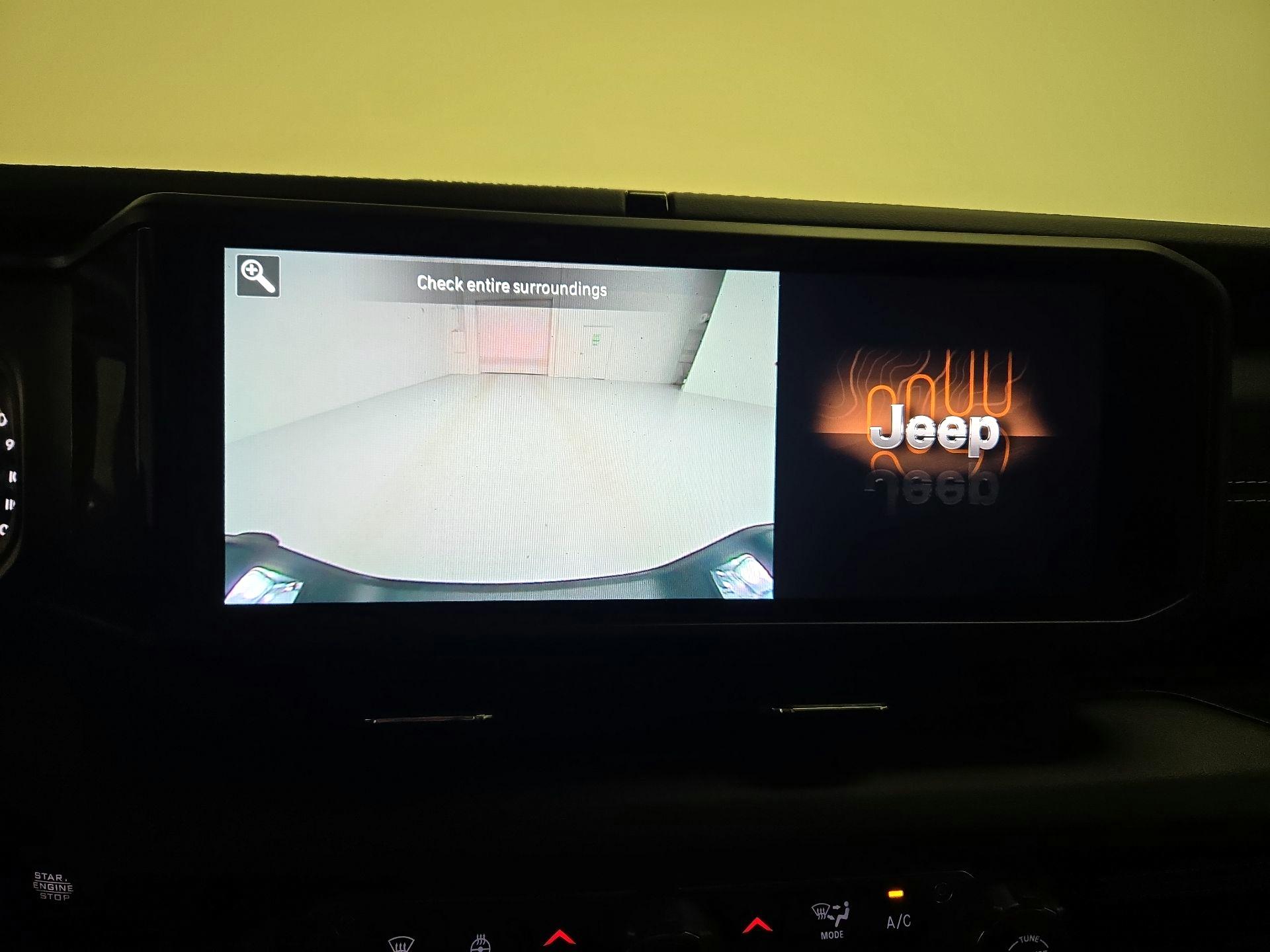 Thumbnail: 2025 Jeep Gladiator - 14