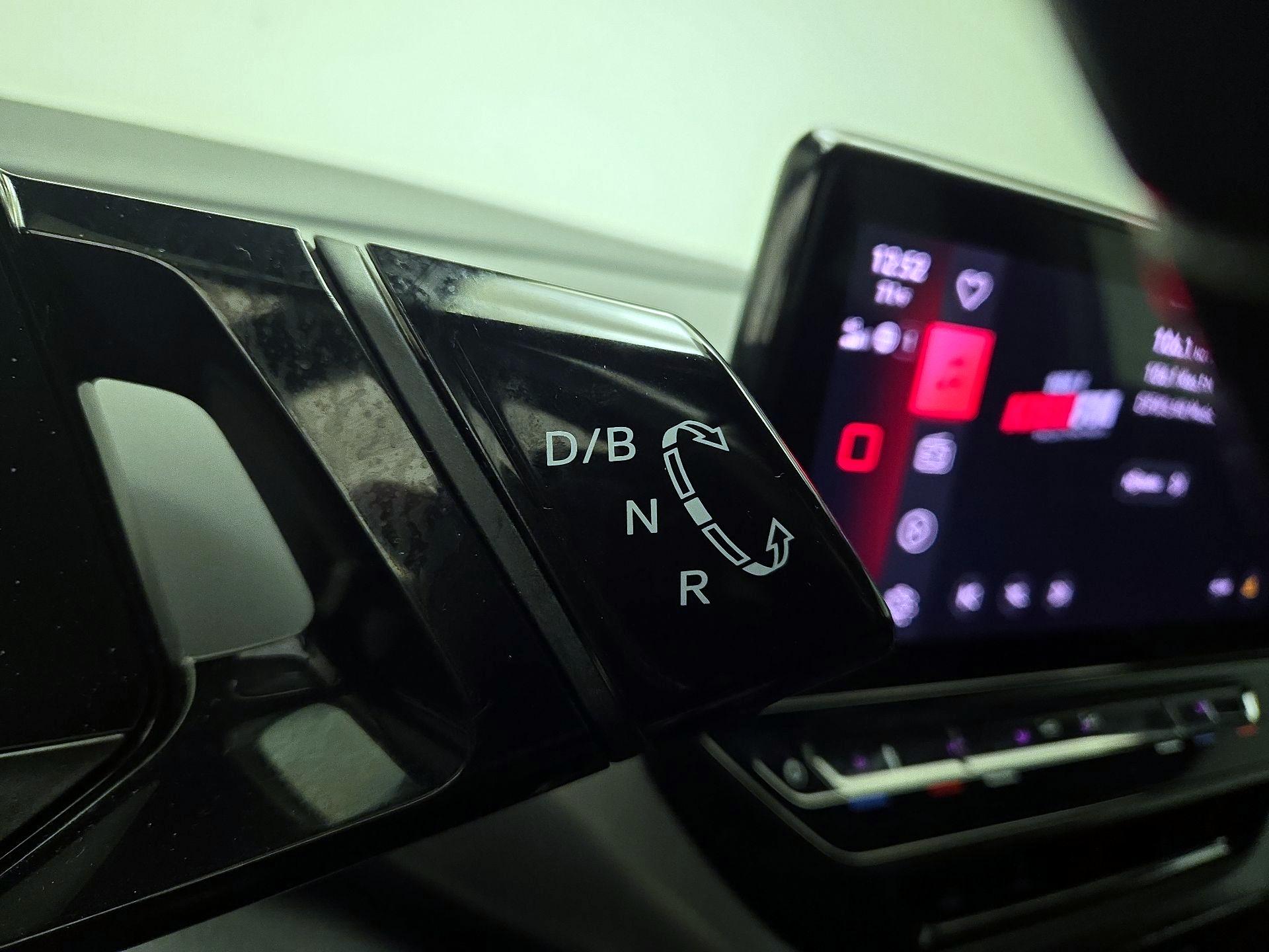 Thumbnail: 2021 Volkswagen ID.4 - 17