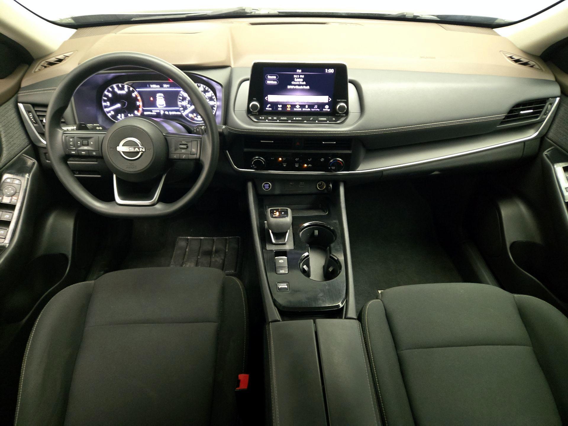 Thumbnail: 2023 Nissan Rogue - 9