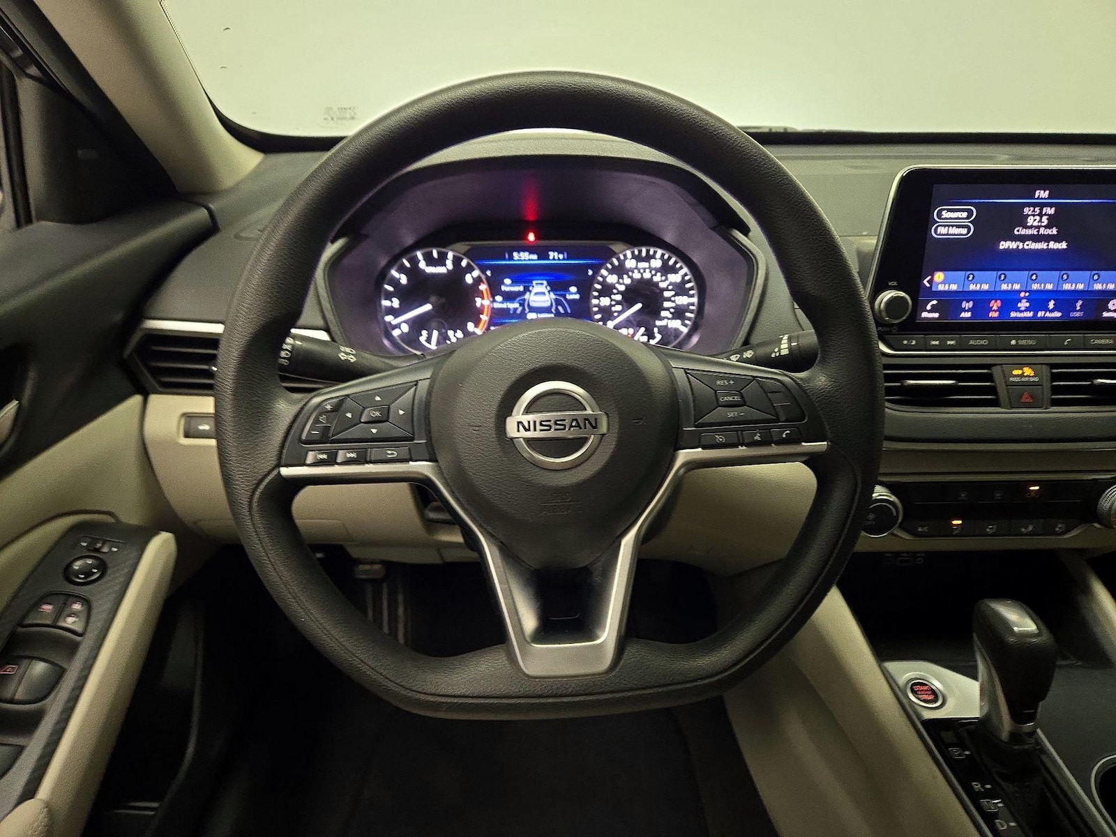 2022 Nissan Altima SV - Photo 11